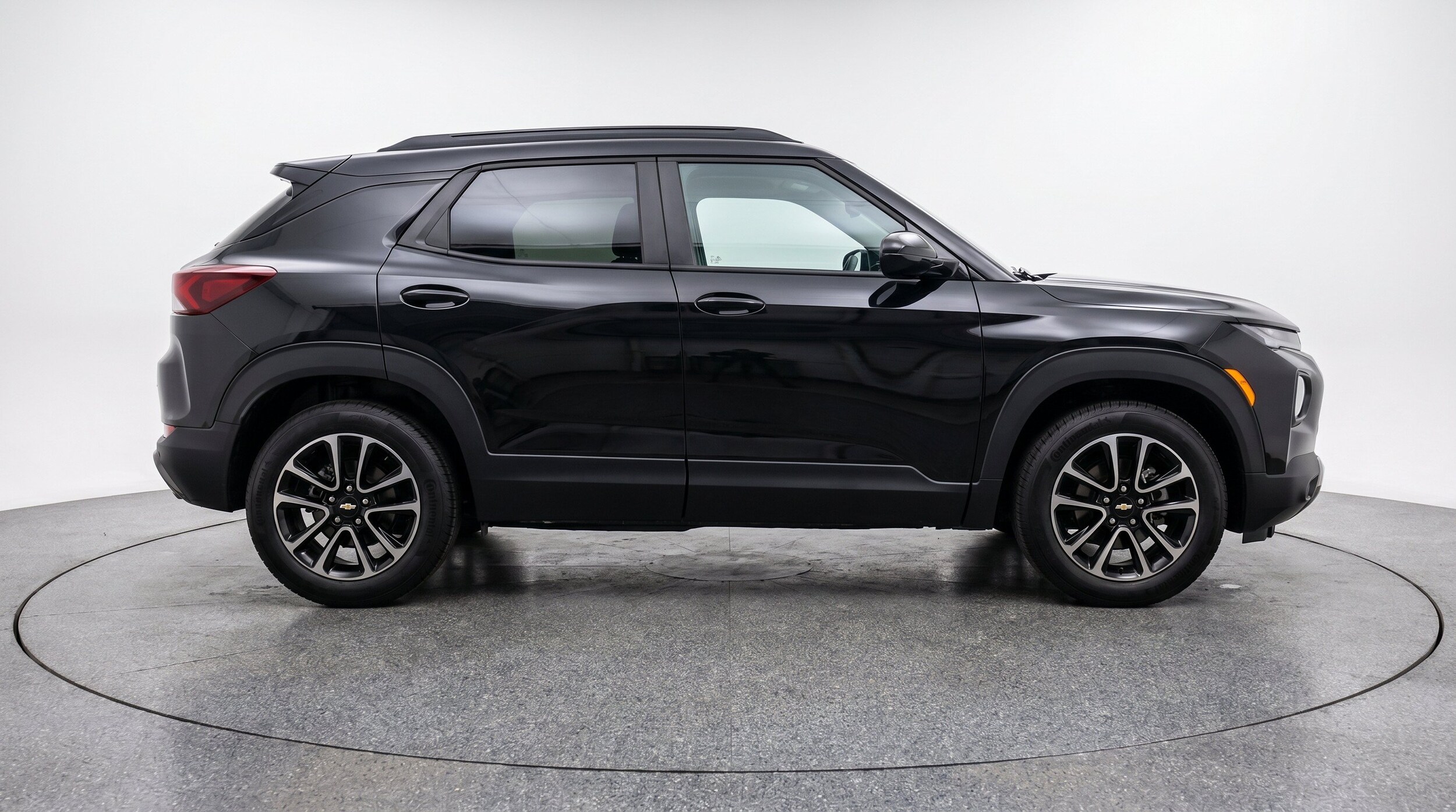 Thumbnail: 2025 Chevrolet TrailBlazer - 11