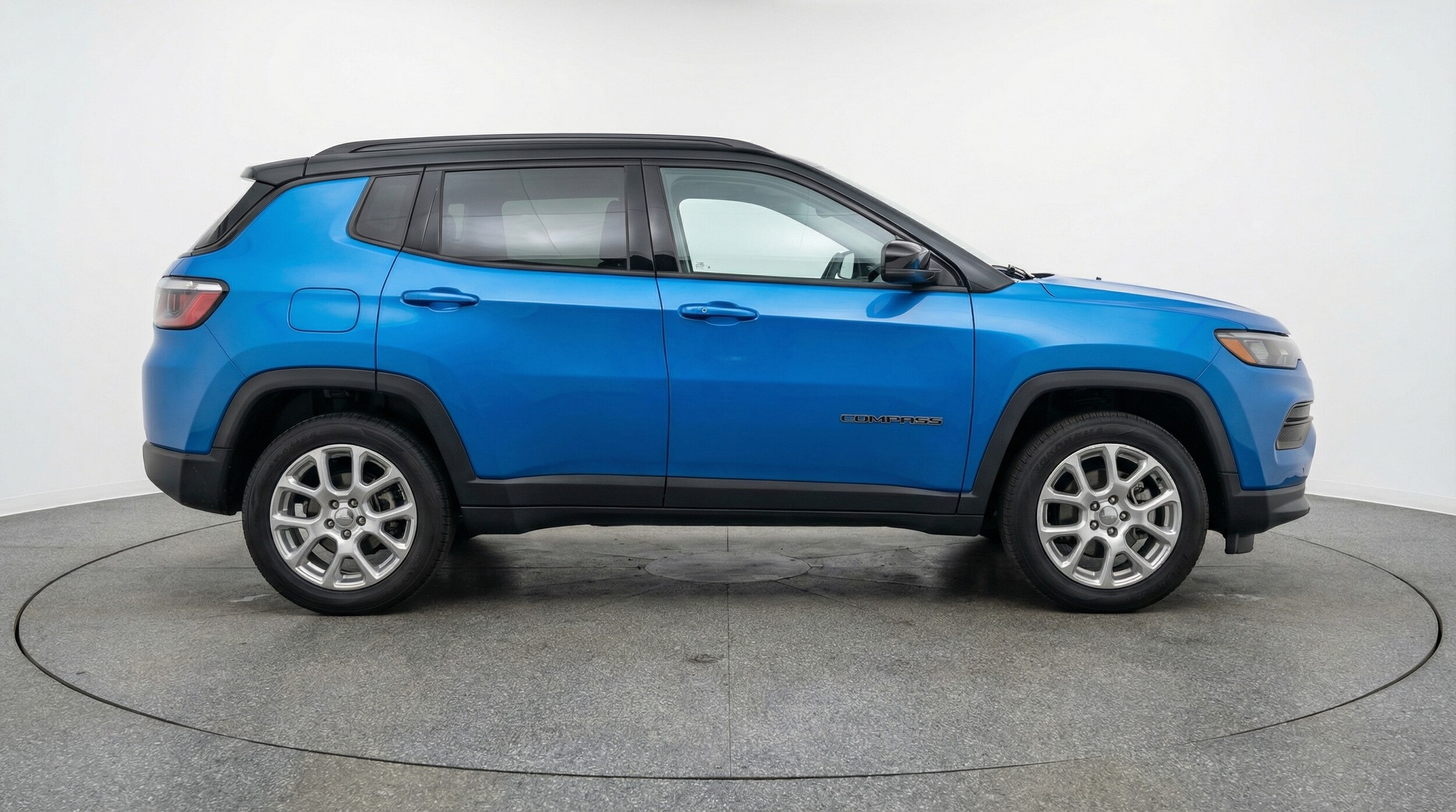 Thumbnail: 2025 Jeep Compass - 8