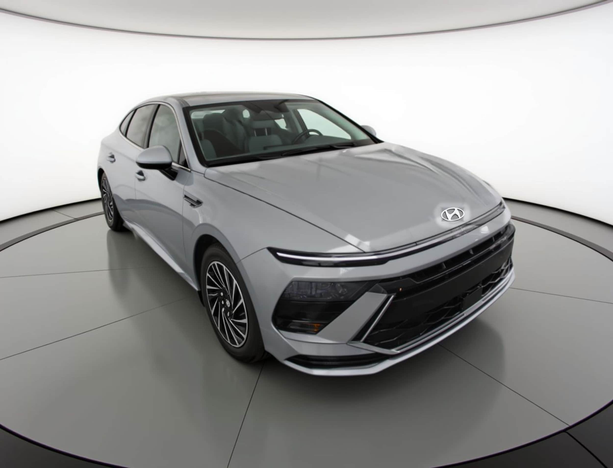 Thumbnail: 2025 Hyundai Sonata - 1