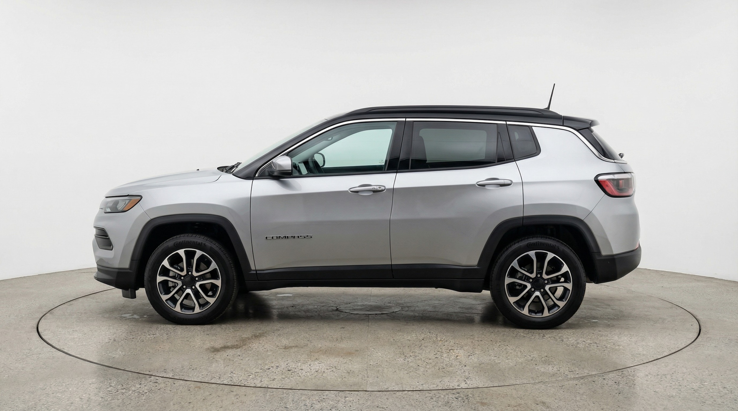 Thumbnail: 2025 Jeep Compass - 4