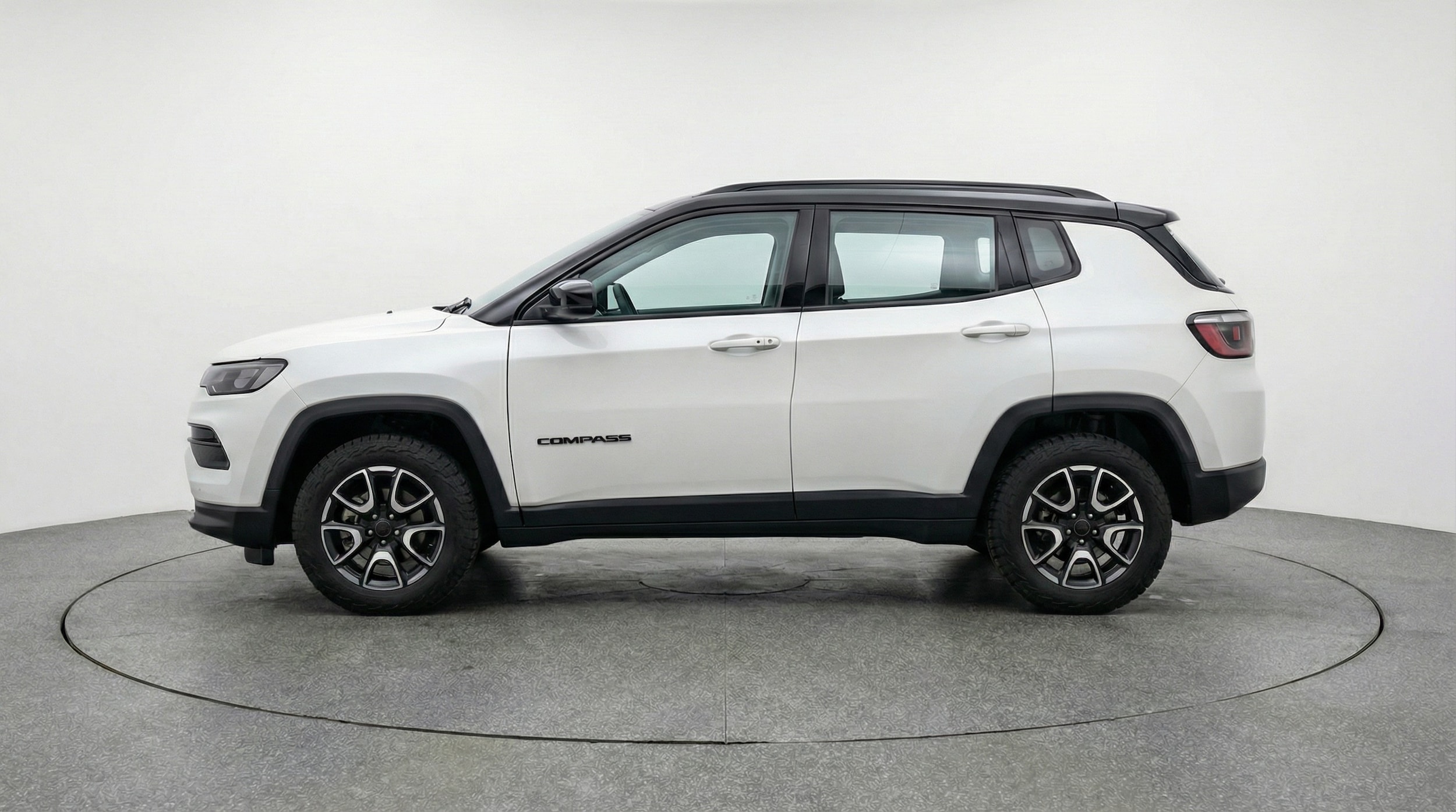 Thumbnail: 2025 Jeep Compass - 4