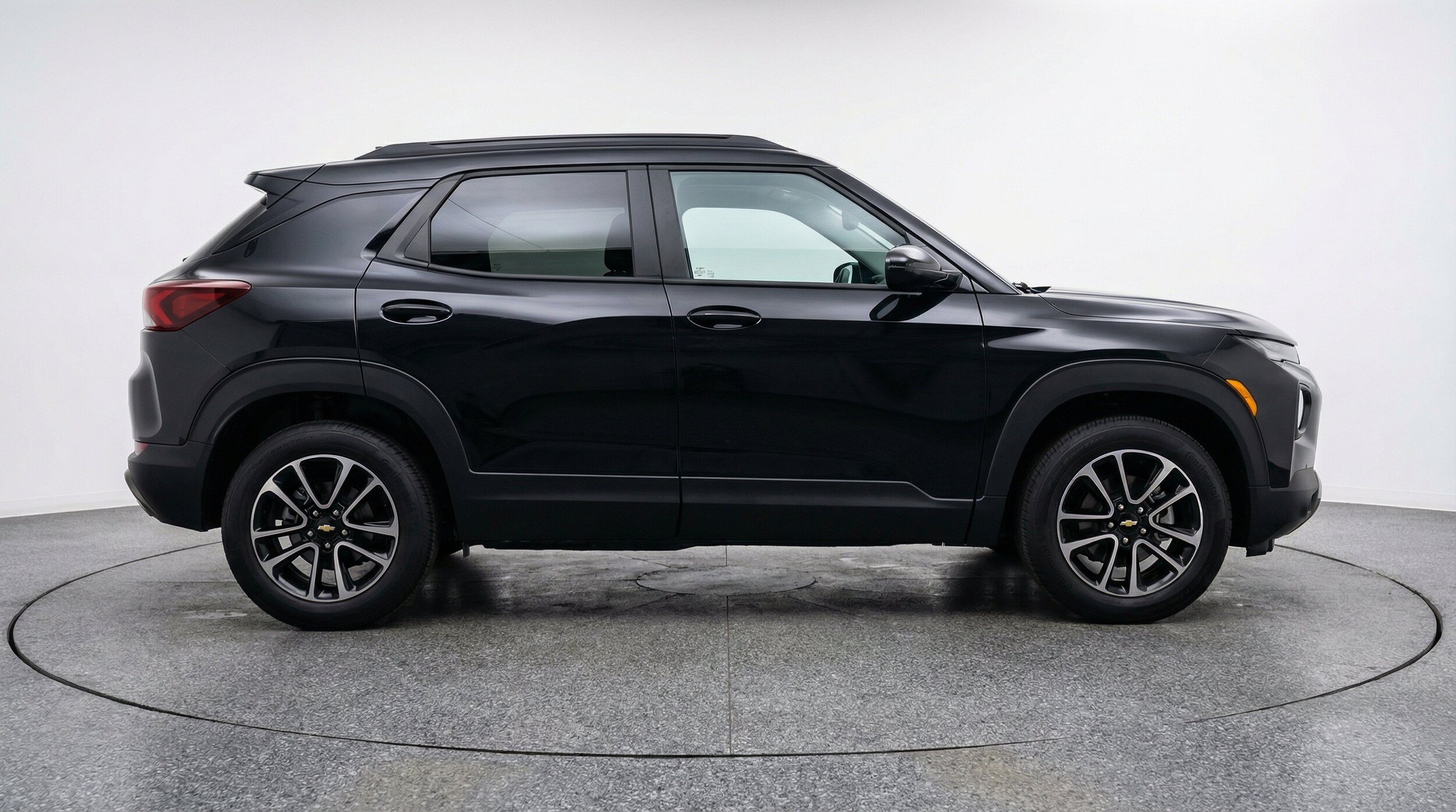 Thumbnail: 2025 Chevrolet TrailBlazer - 11