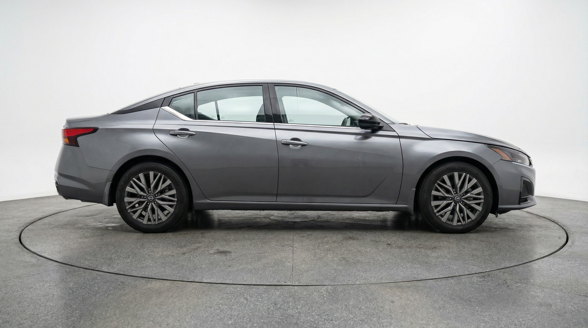 Thumbnail: 2025 Nissan Altima - 8