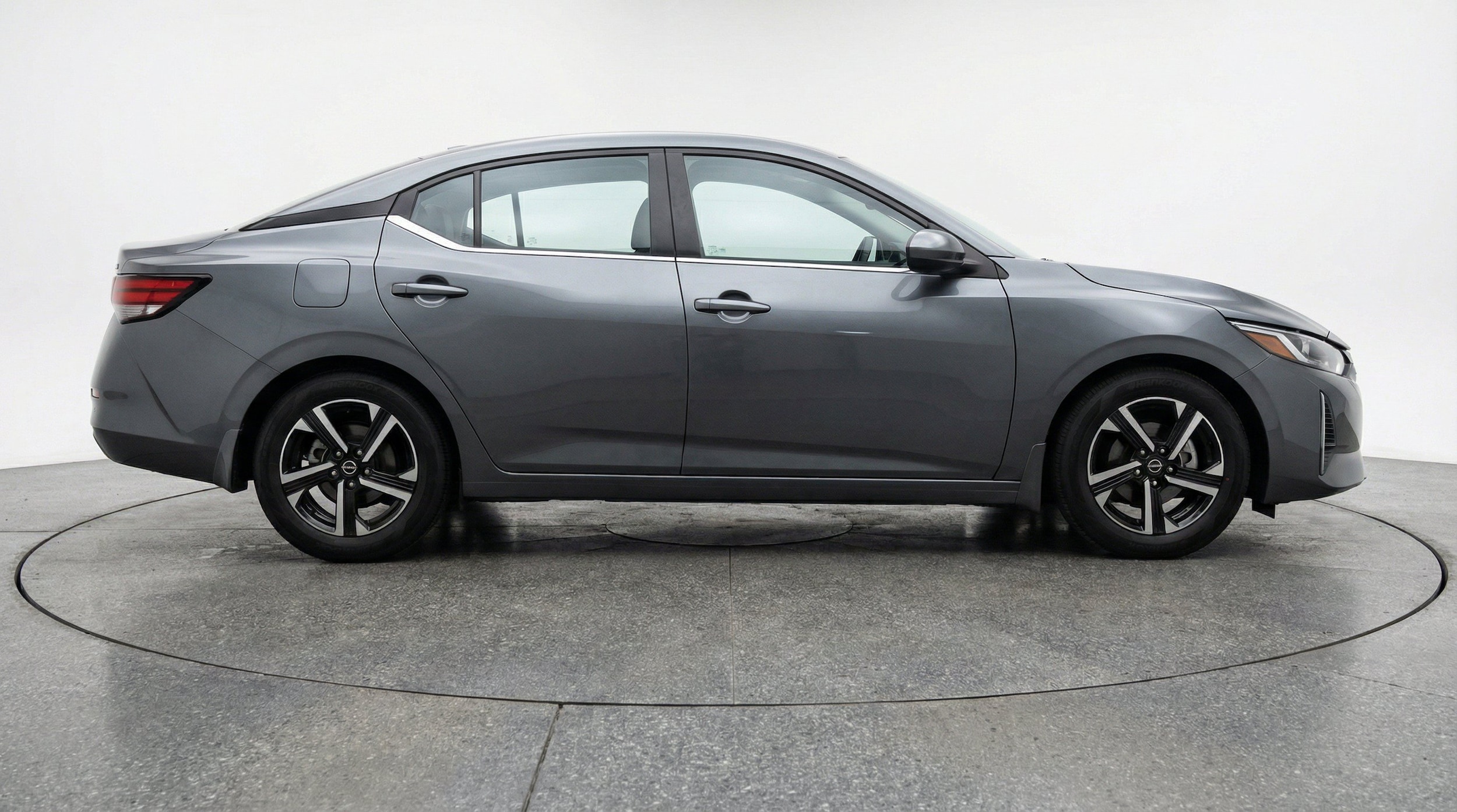 Thumbnail: 2025 Nissan Sentra - 11