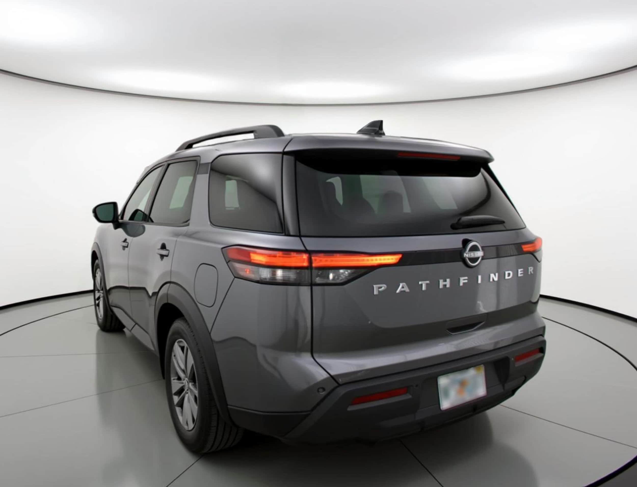 Thumbnail: 2025 Nissan Pathfinder - 5