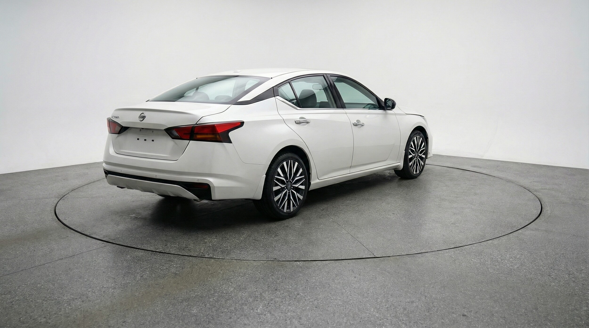 Thumbnail: 2025 Nissan Altima - 7