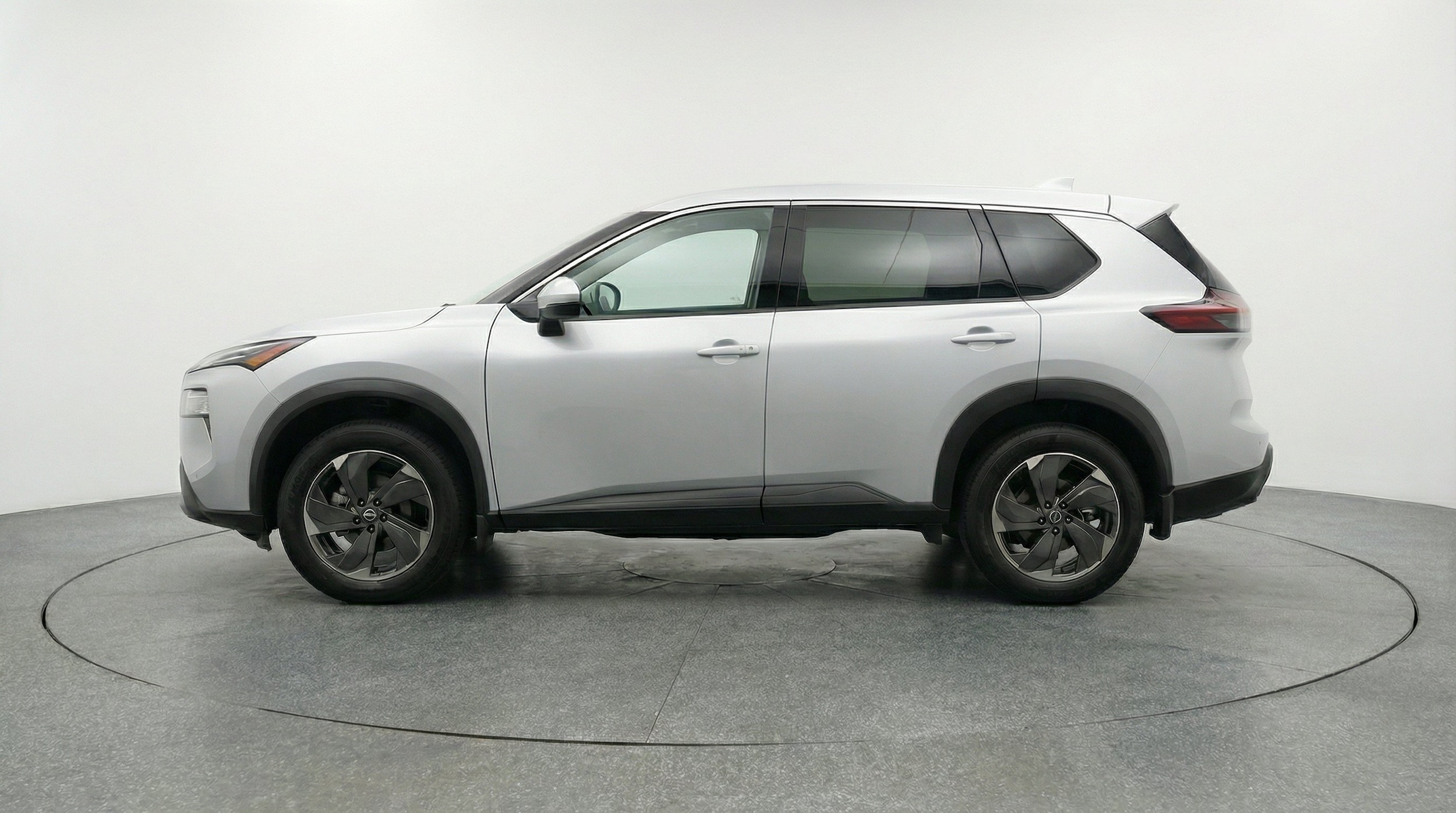 Thumbnail: 2025 Nissan Rogue - 5