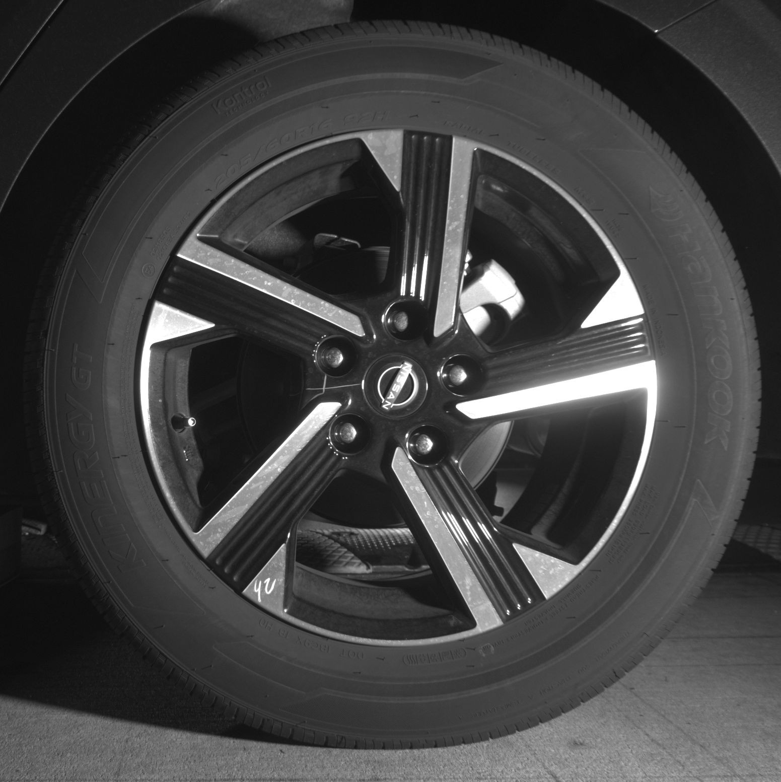 Thumbnail: 2025 Nissan Sentra - 11