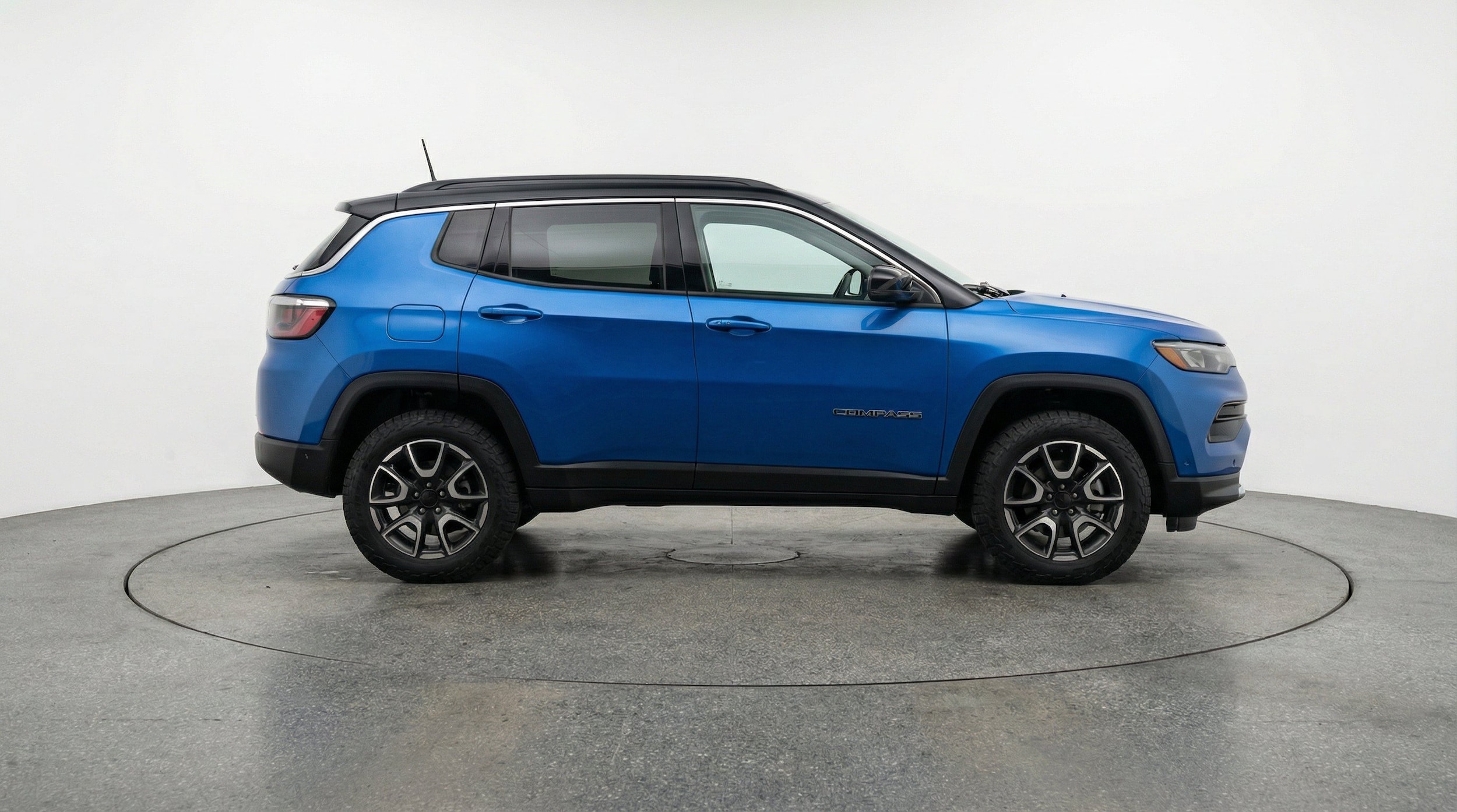 Thumbnail: 2025 Jeep Compass - 10