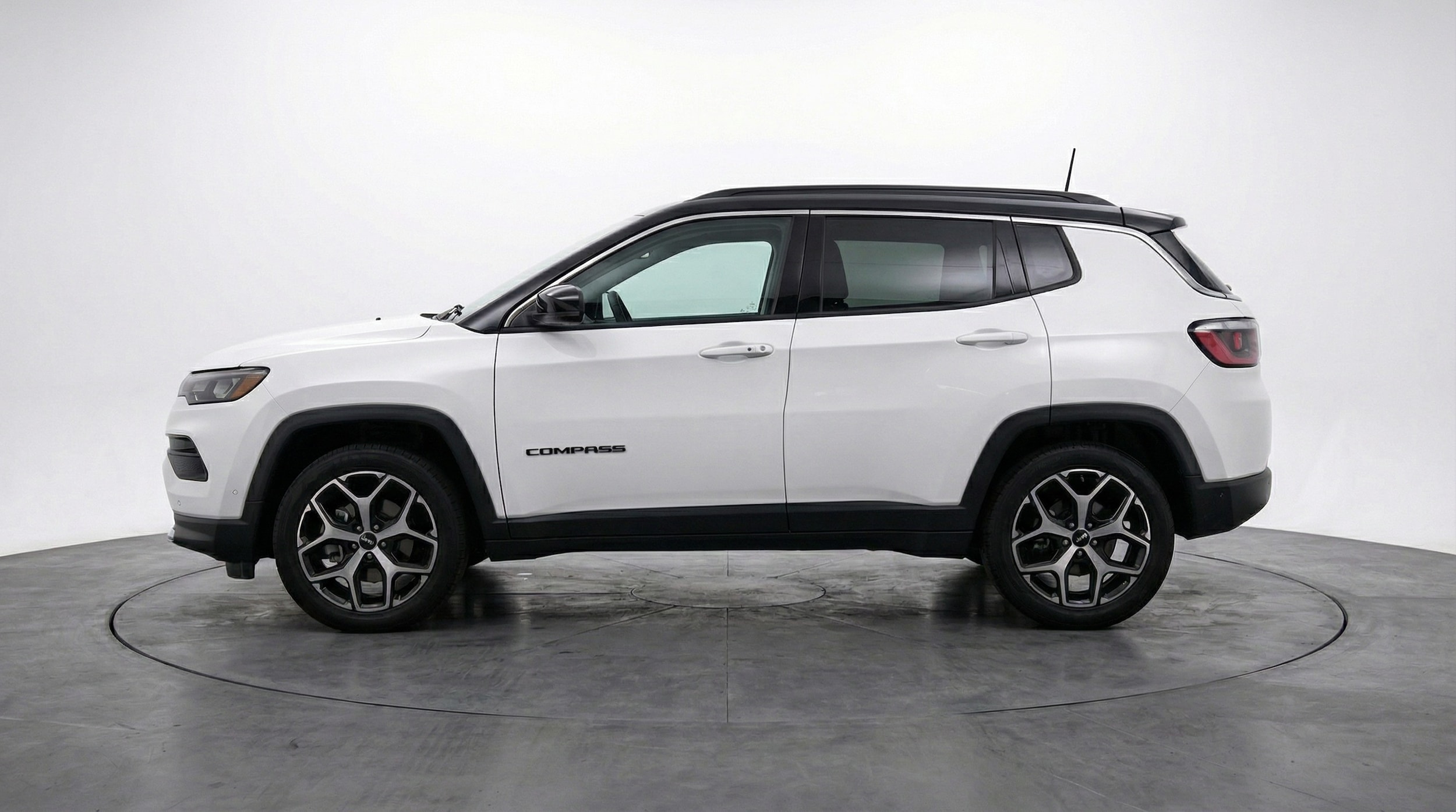 Thumbnail: 2025 Jeep Compass - 4