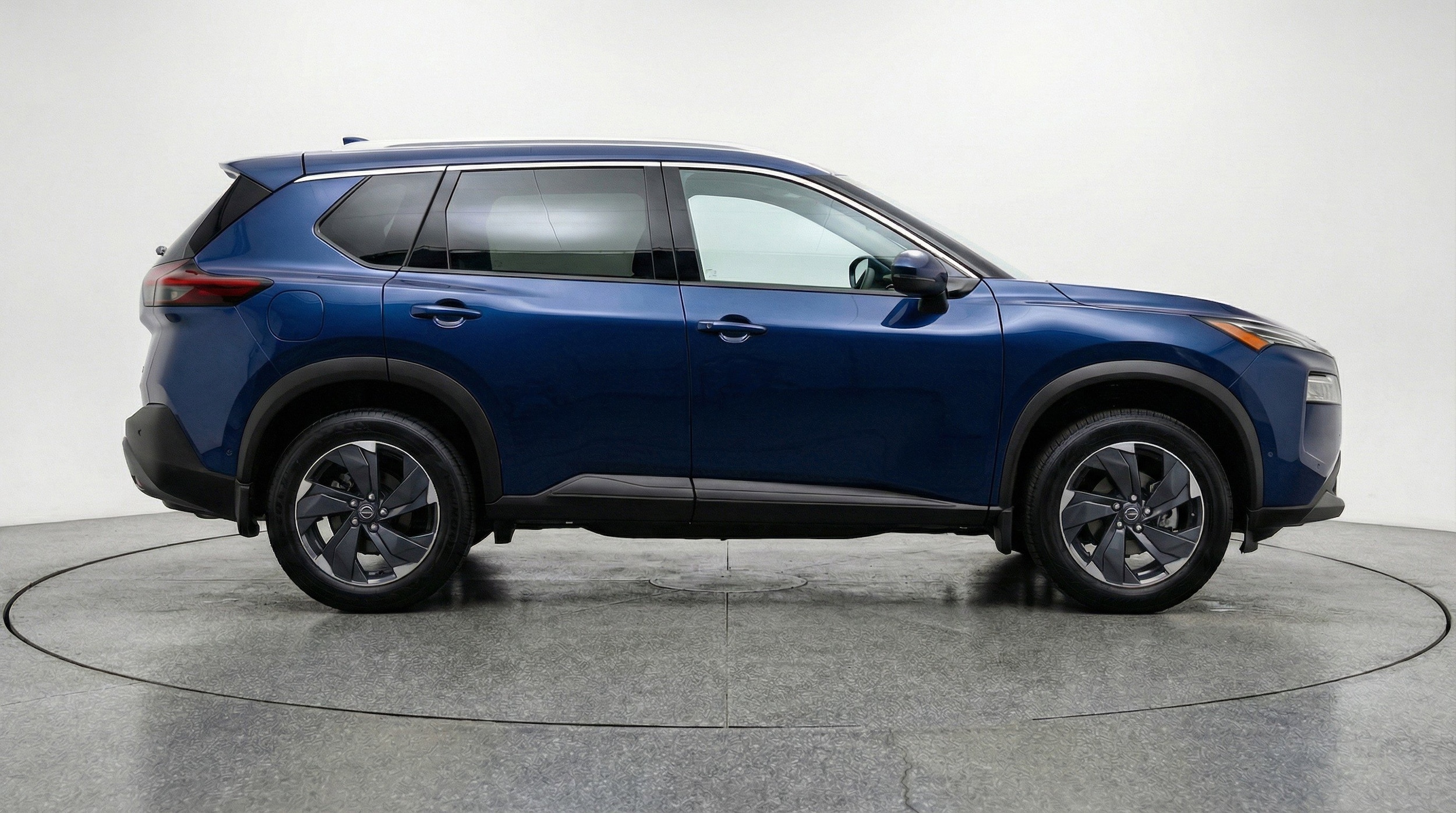 Thumbnail: 2025 Nissan Rogue - 11