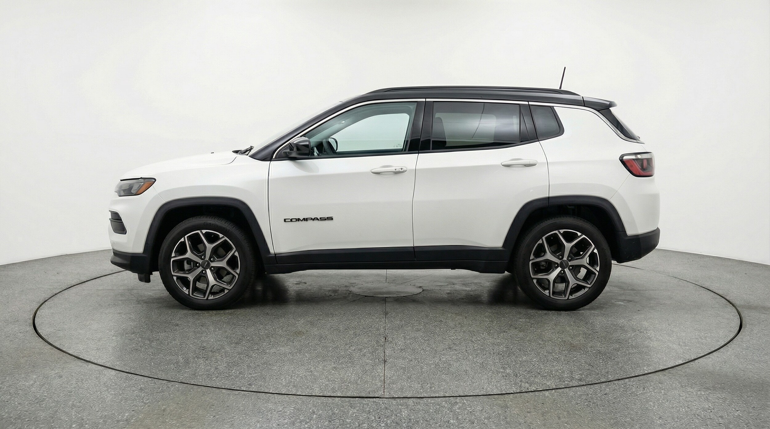 Thumbnail: 2025 Jeep Compass - 4