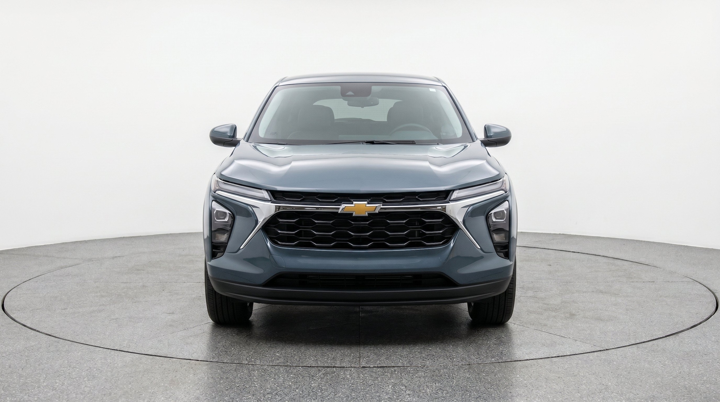 Thumbnail: 2025 Chevrolet Trax - 2