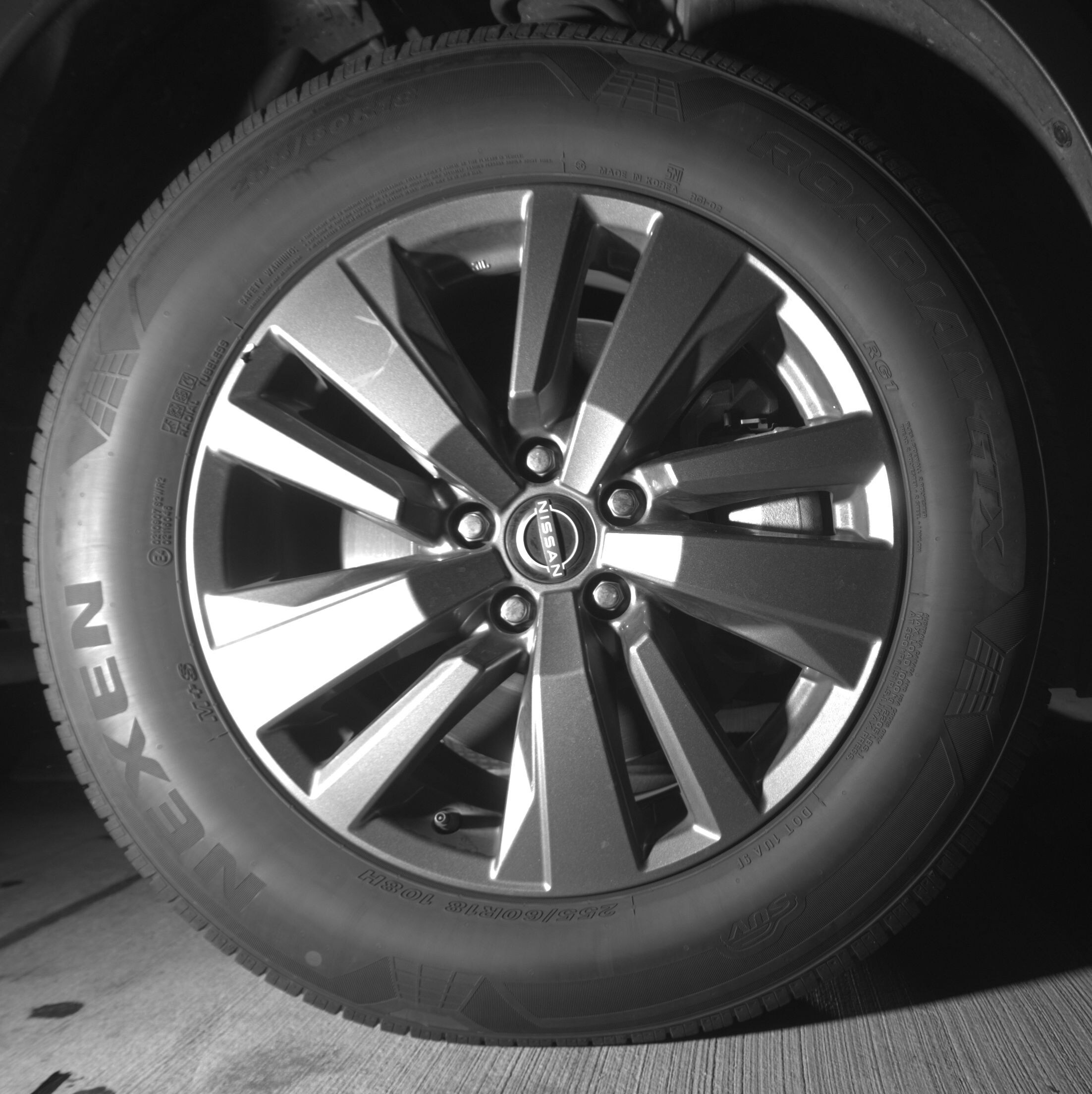 Thumbnail: 2024 Nissan Pathfinder - 10