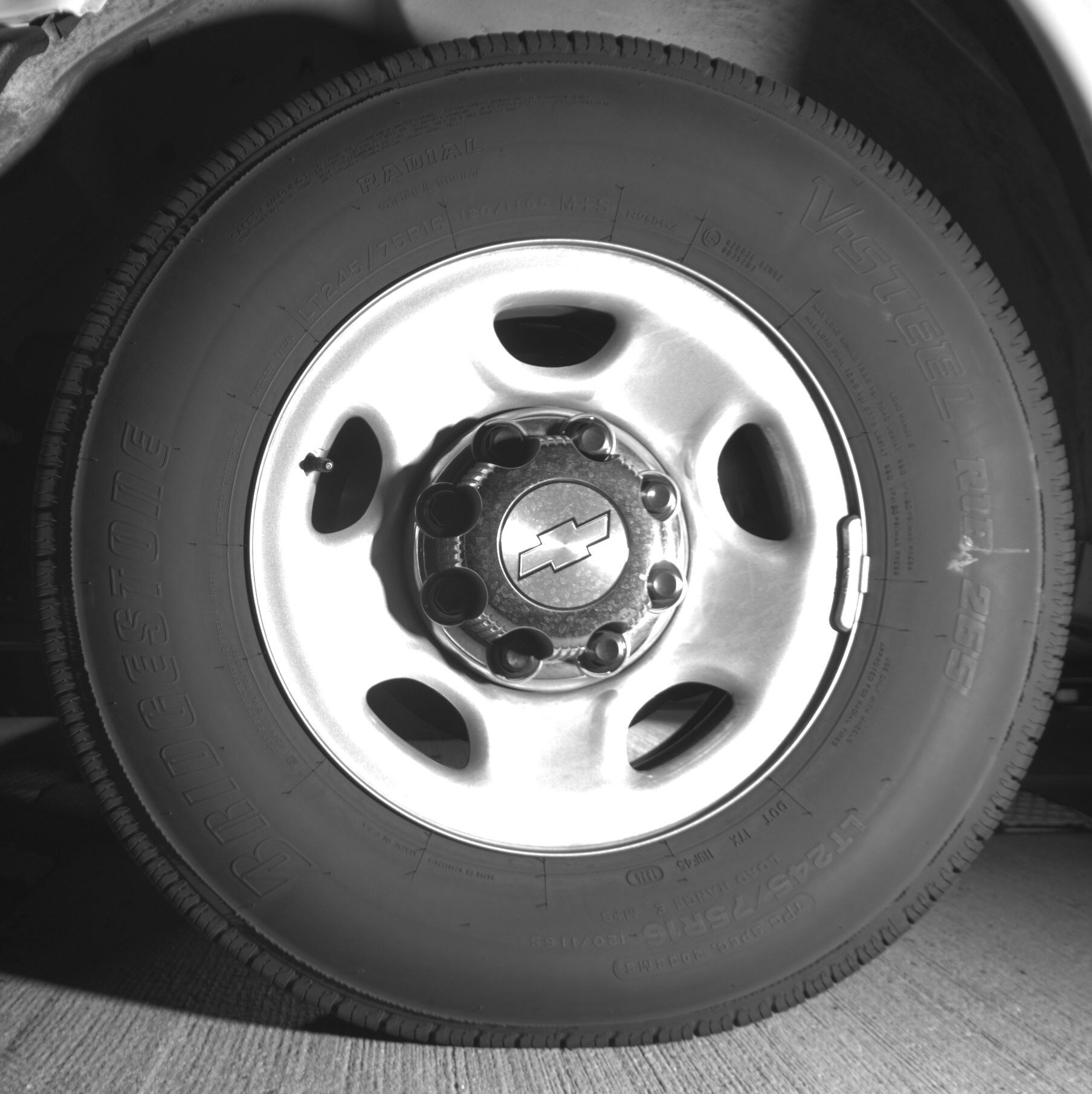 Thumbnail: 2025 Chevrolet Express - 9