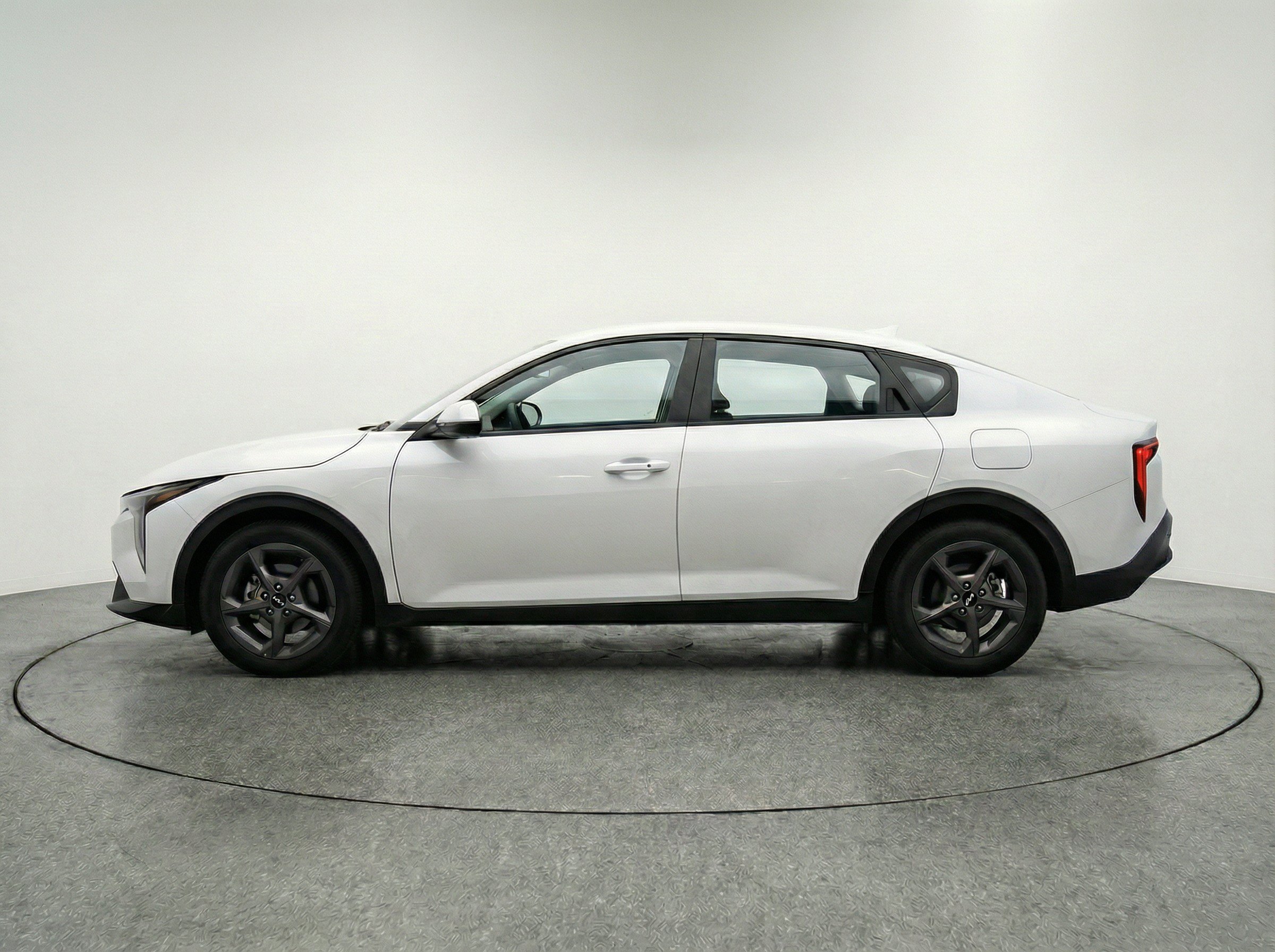 Thumbnail: 2025 Kia K4 - 5