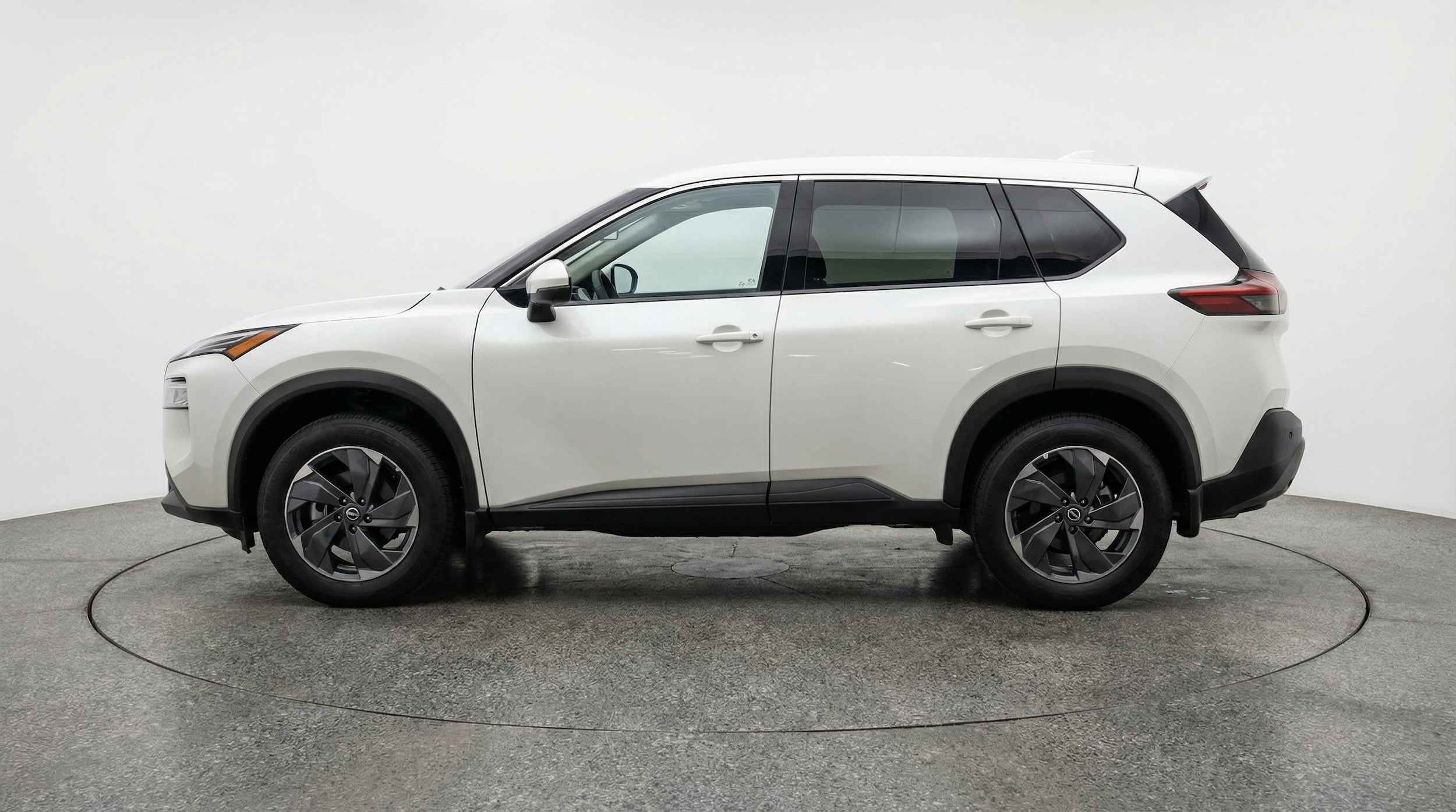 Thumbnail: 2025 Nissan Rogue - 4