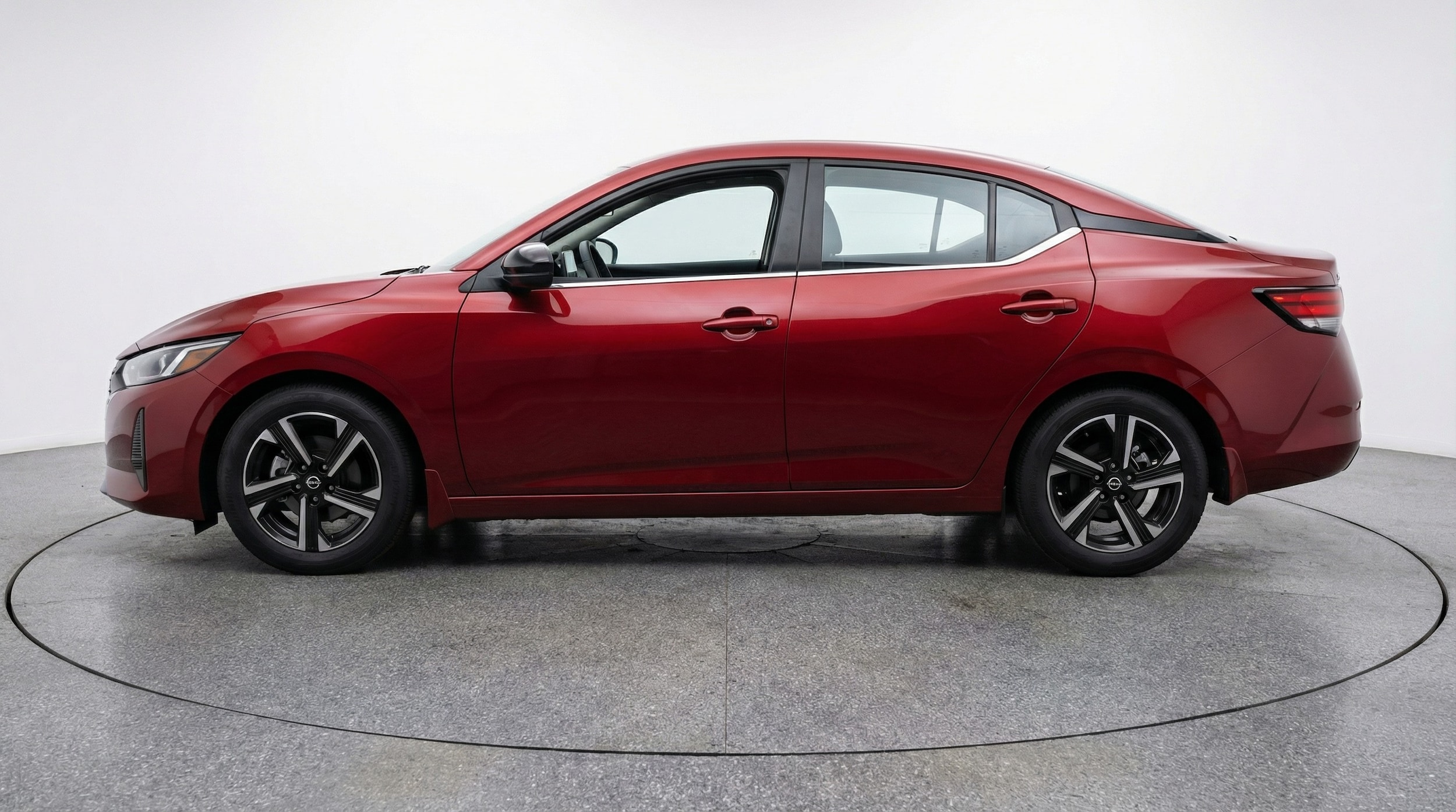 Thumbnail: 2025 Nissan Sentra - 4