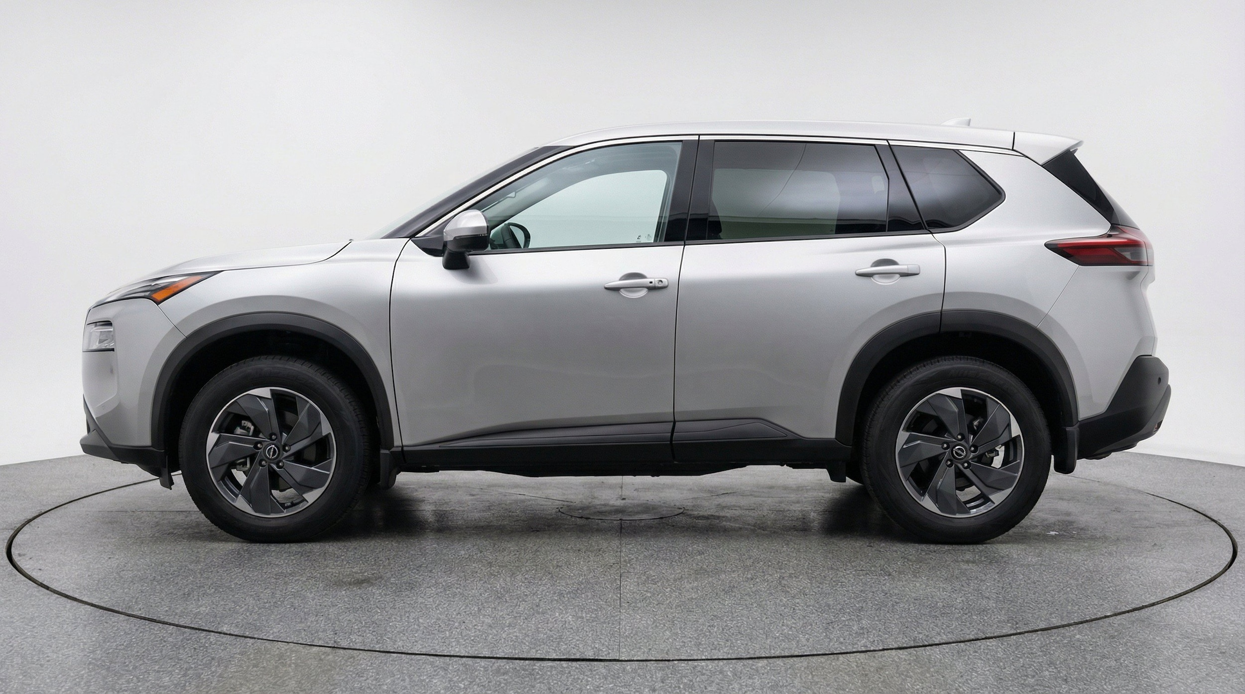 Thumbnail: 2025 Nissan Rogue - 5