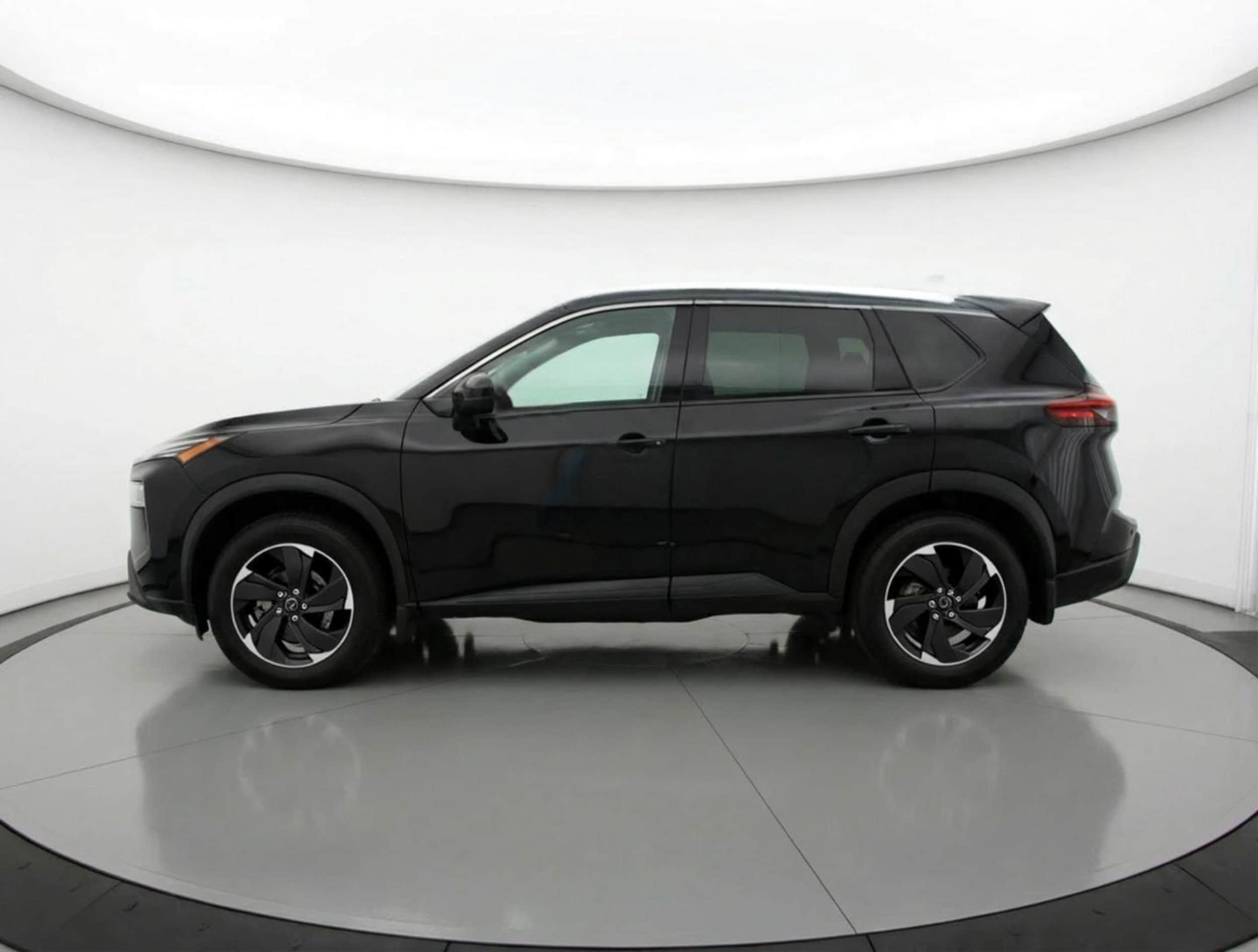 Thumbnail: 2025 Nissan Rogue - 4