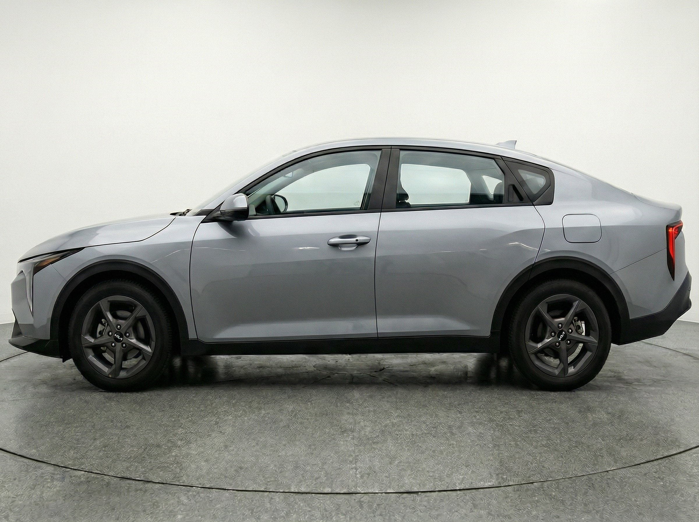 Thumbnail: 2025 Kia K4 - 4