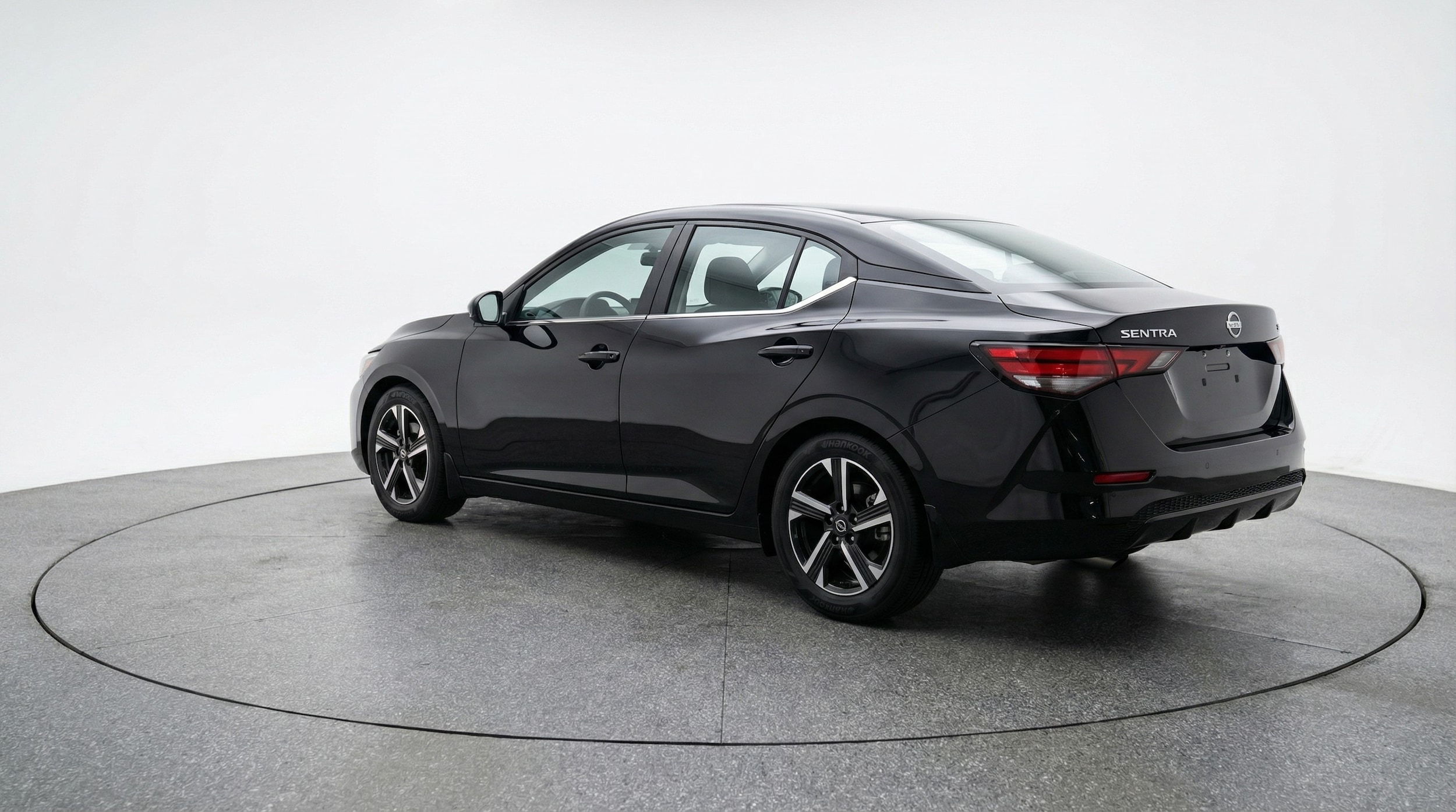 Thumbnail: 2025 Nissan Sentra - 5