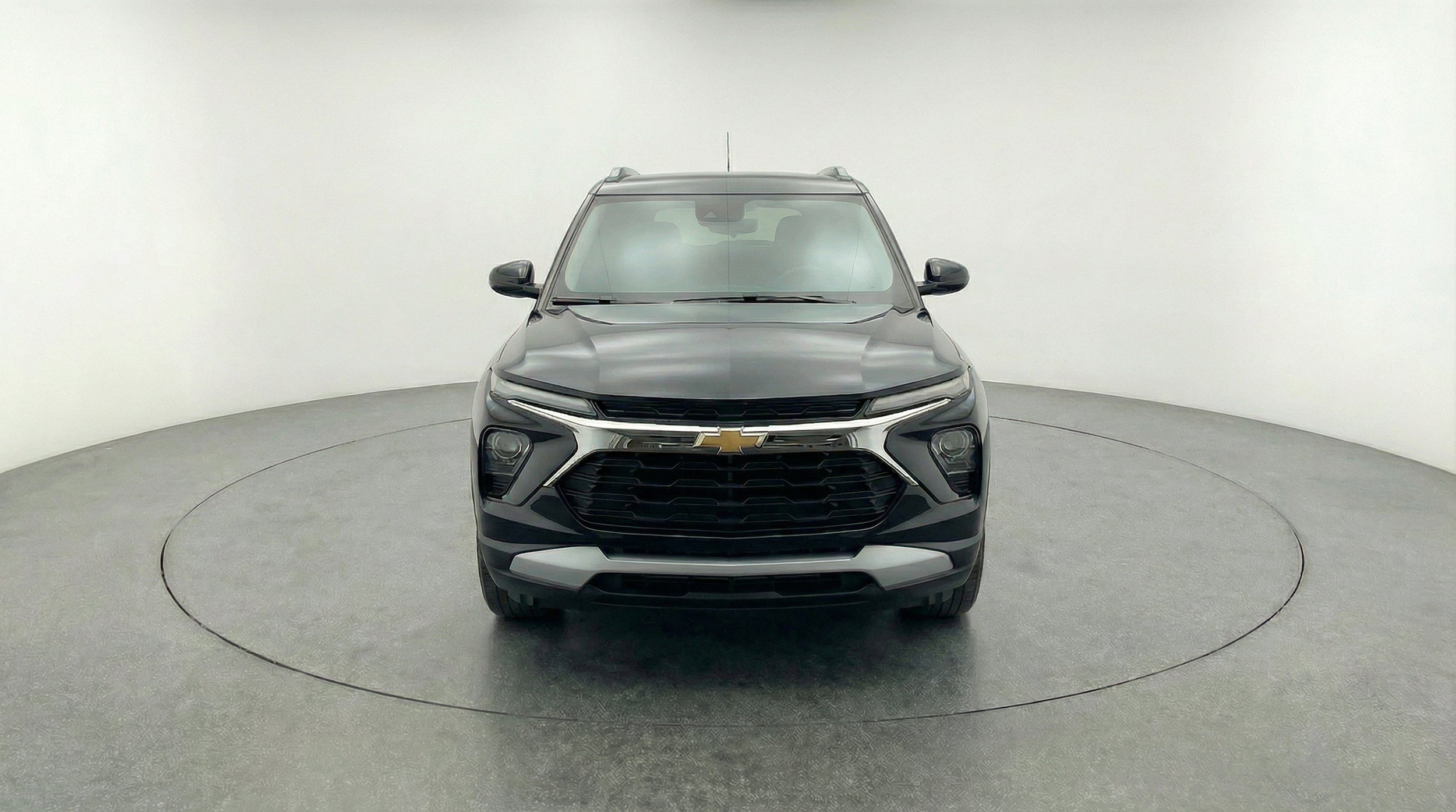 Thumbnail: 2025 Chevrolet TrailBlazer - 2