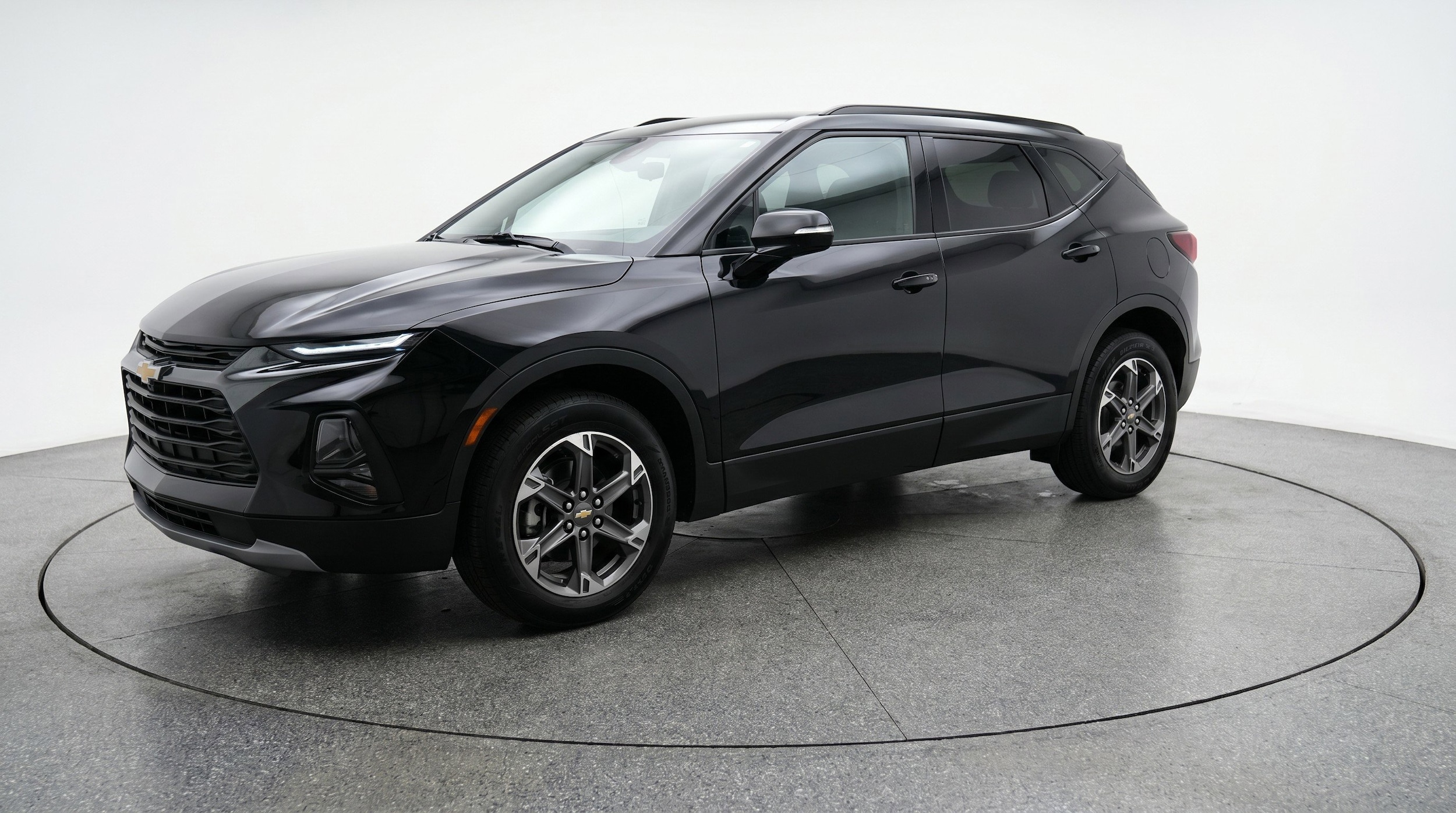 Thumbnail: 2025 Chevrolet Blazer - 3
