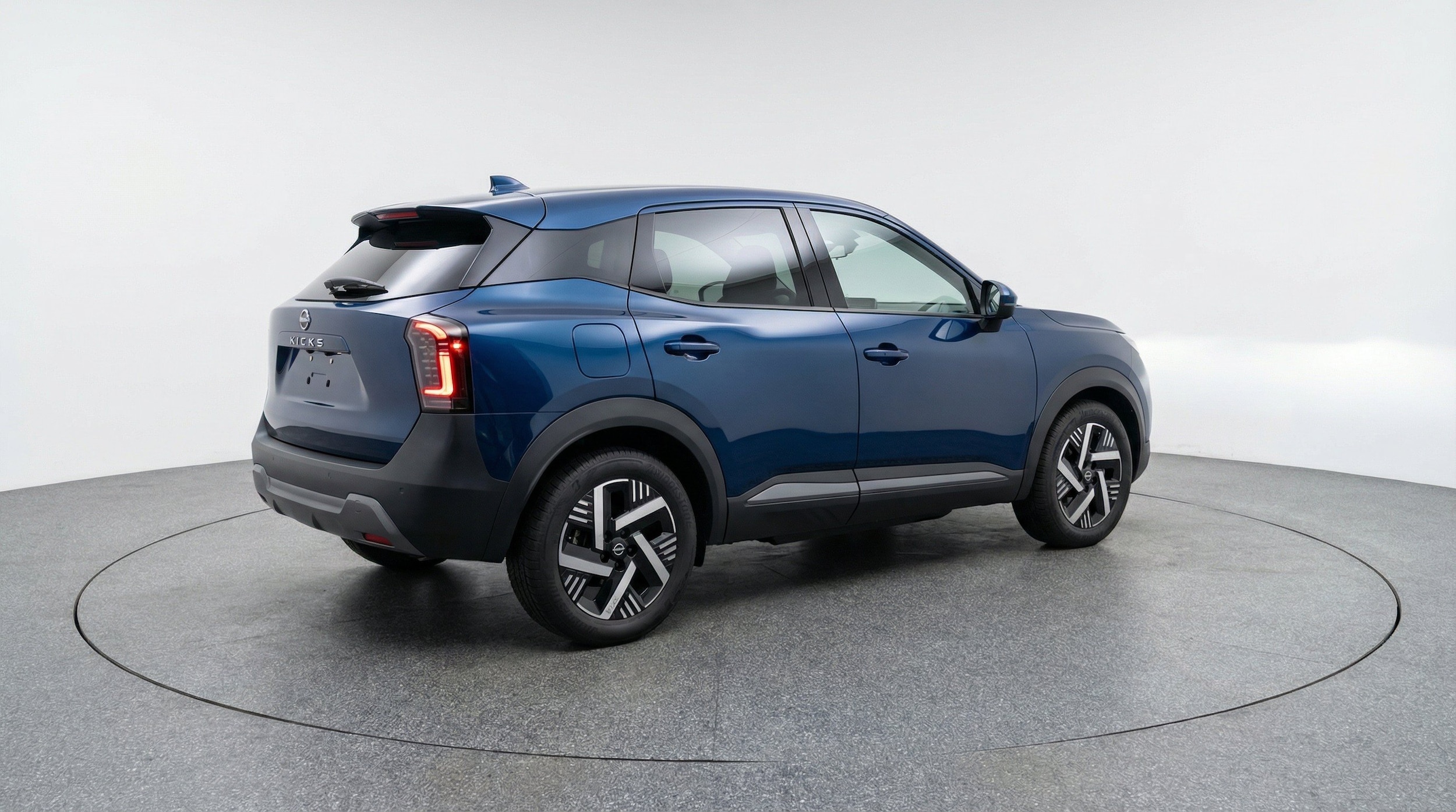 Thumbnail: 2026 Nissan Kicks - 9