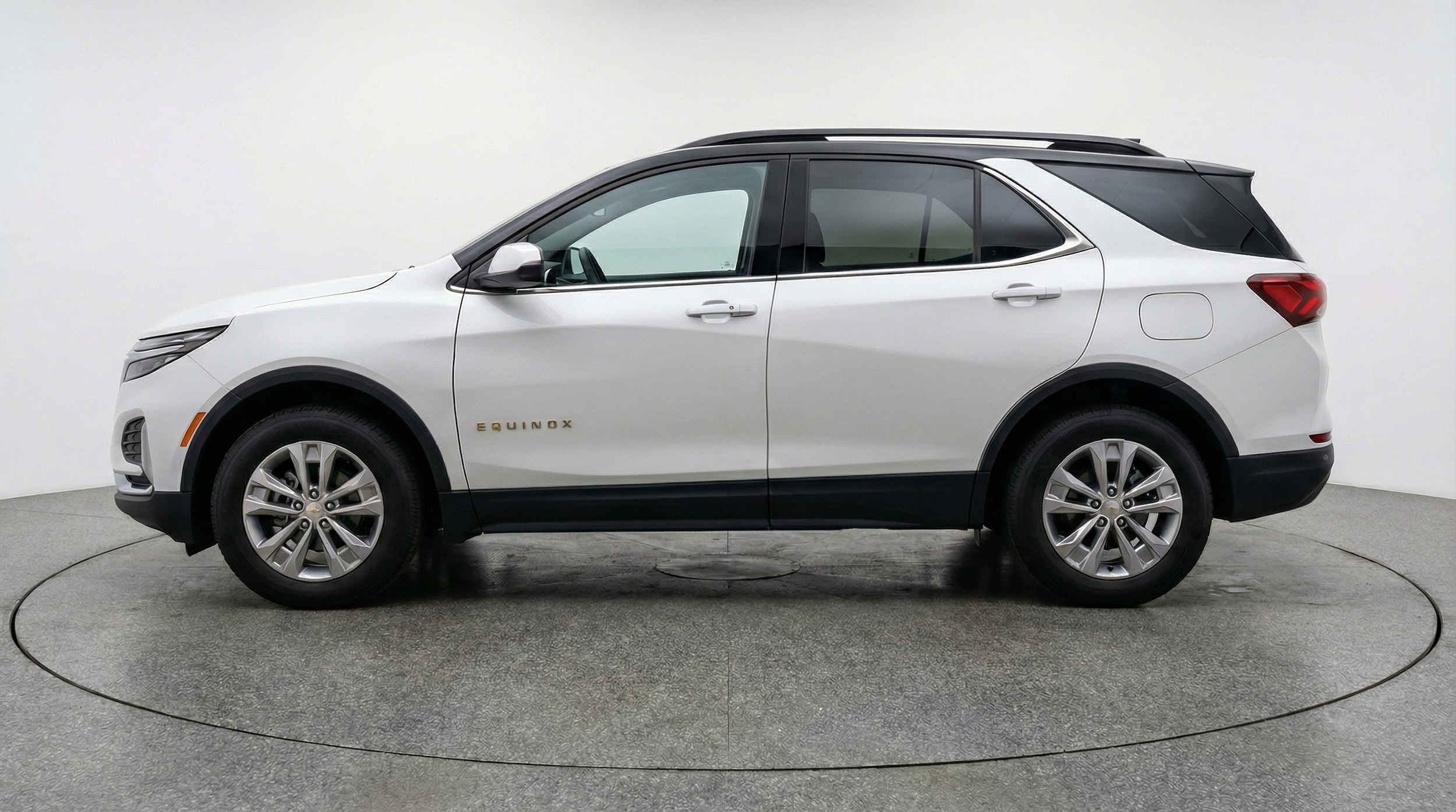 Thumbnail: 2025 Chevrolet Equinox - 4