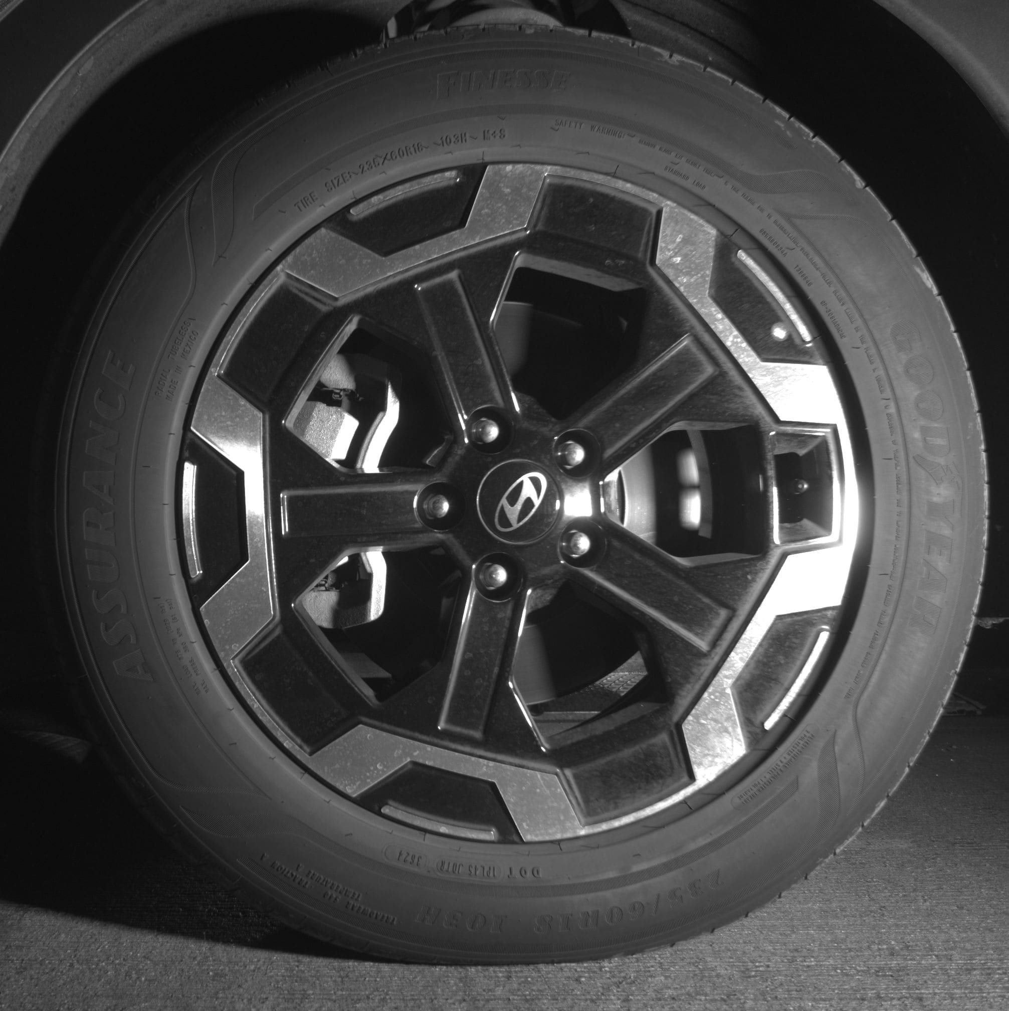 Thumbnail: 2025 Hyundai Santa Fe - 9