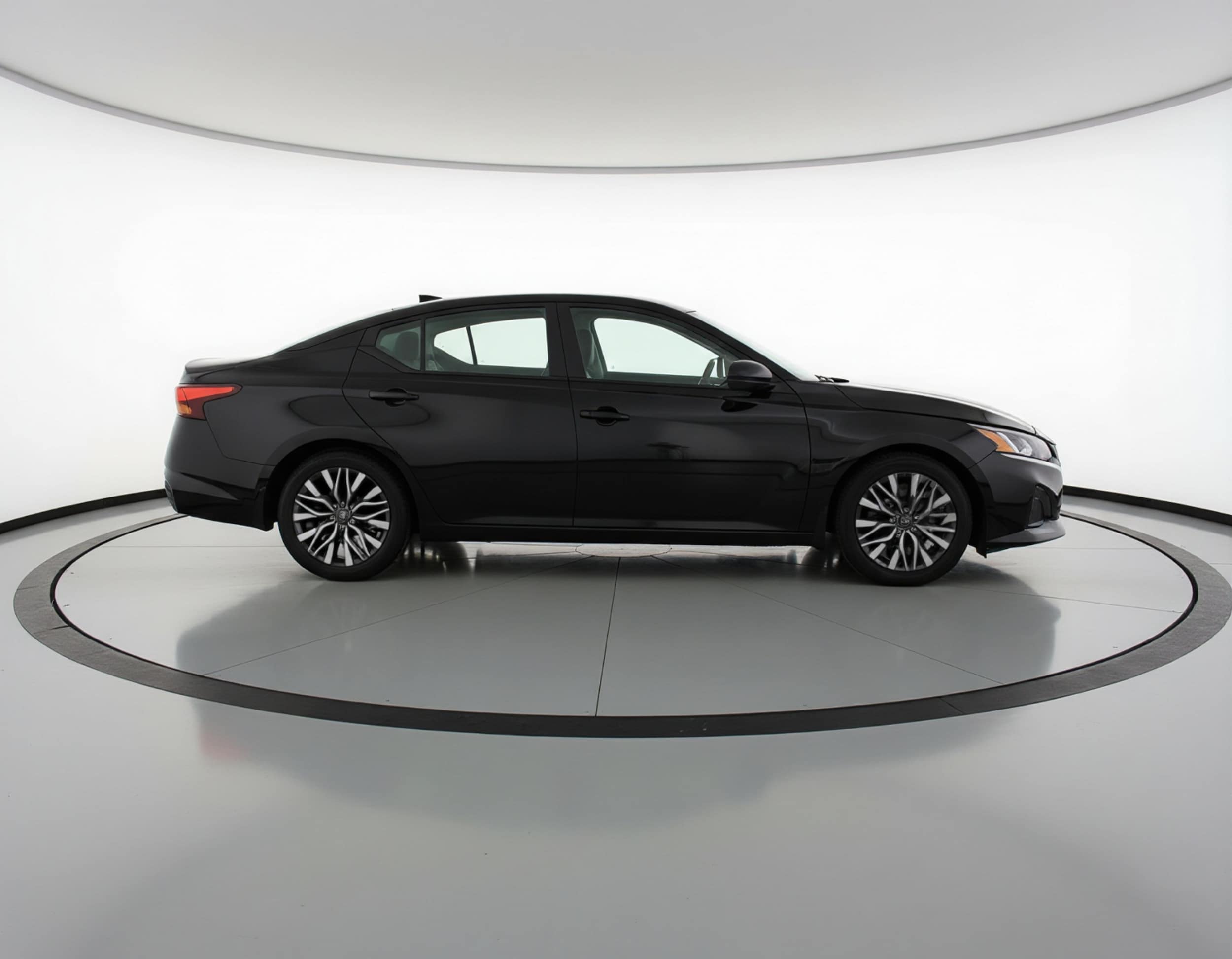 Thumbnail: 2025 Nissan Altima - 8