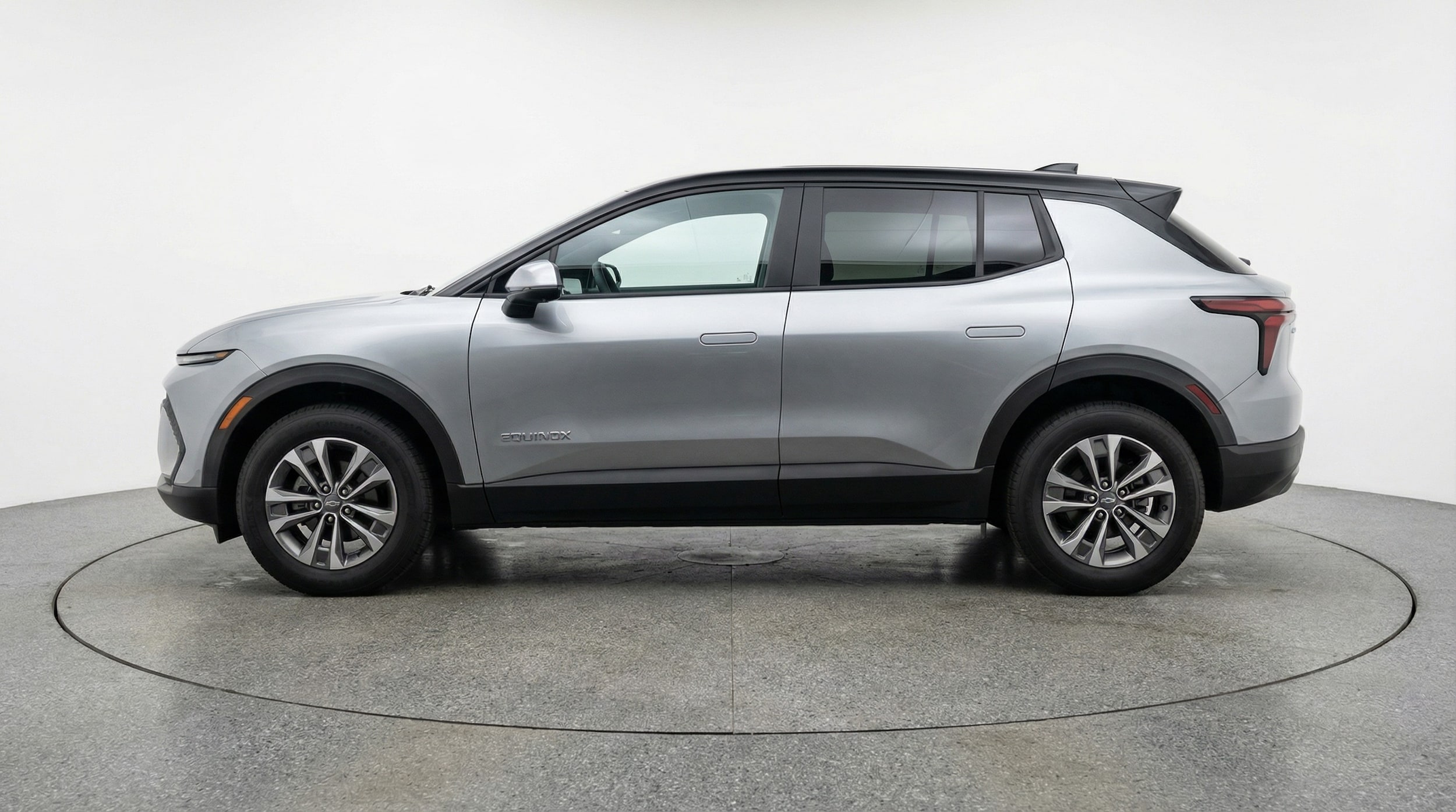 Thumbnail: 2025 Chevrolet Equinox - 4