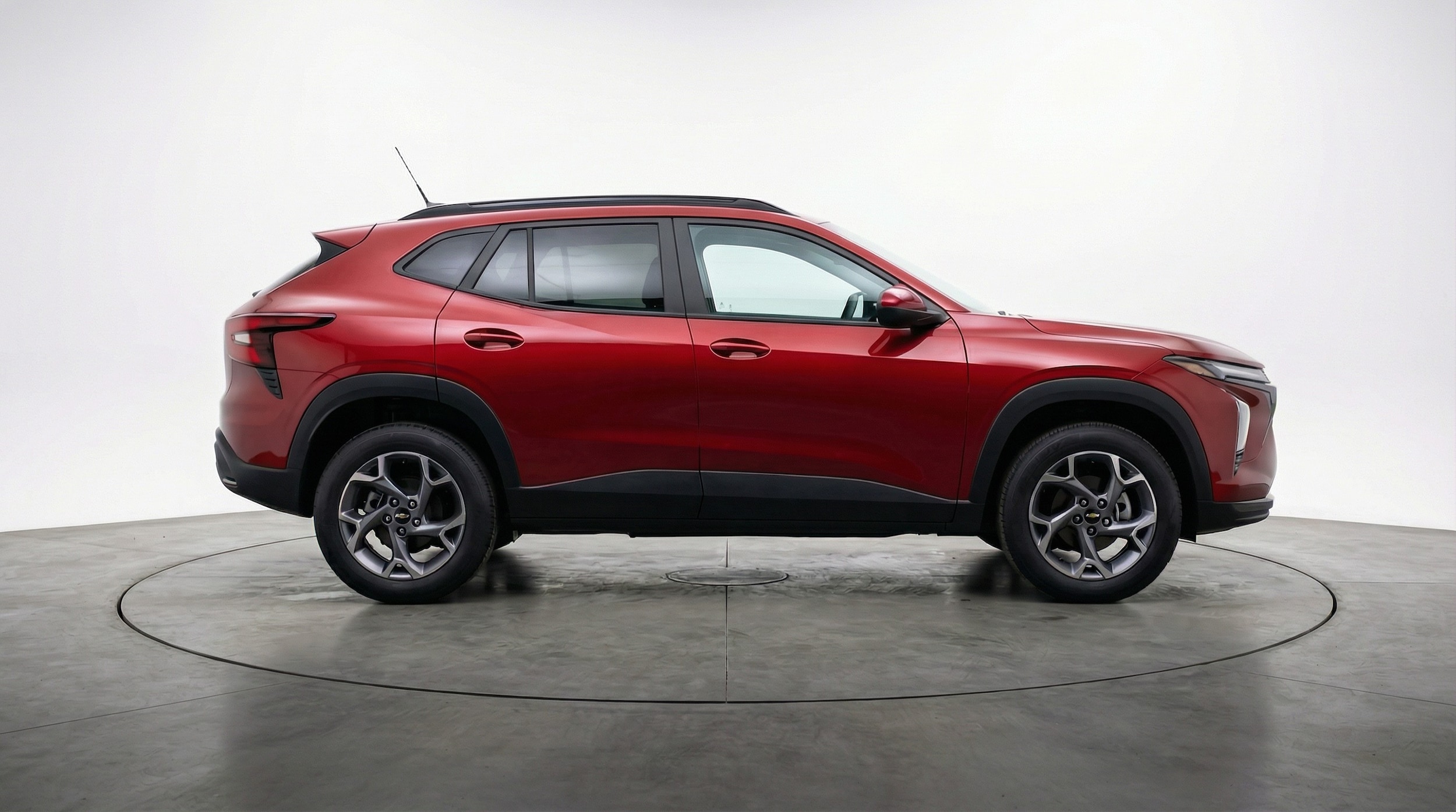 Thumbnail: 2025 Chevrolet Trax - 8