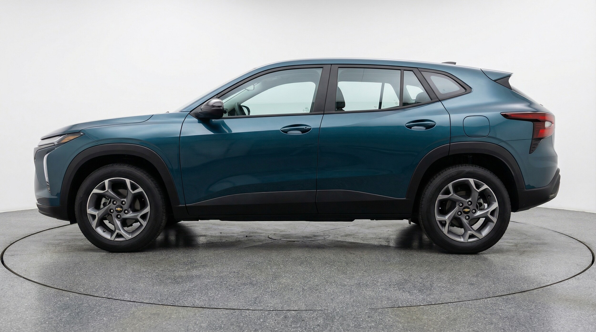 Thumbnail: 2025 Chevrolet Trax - 4