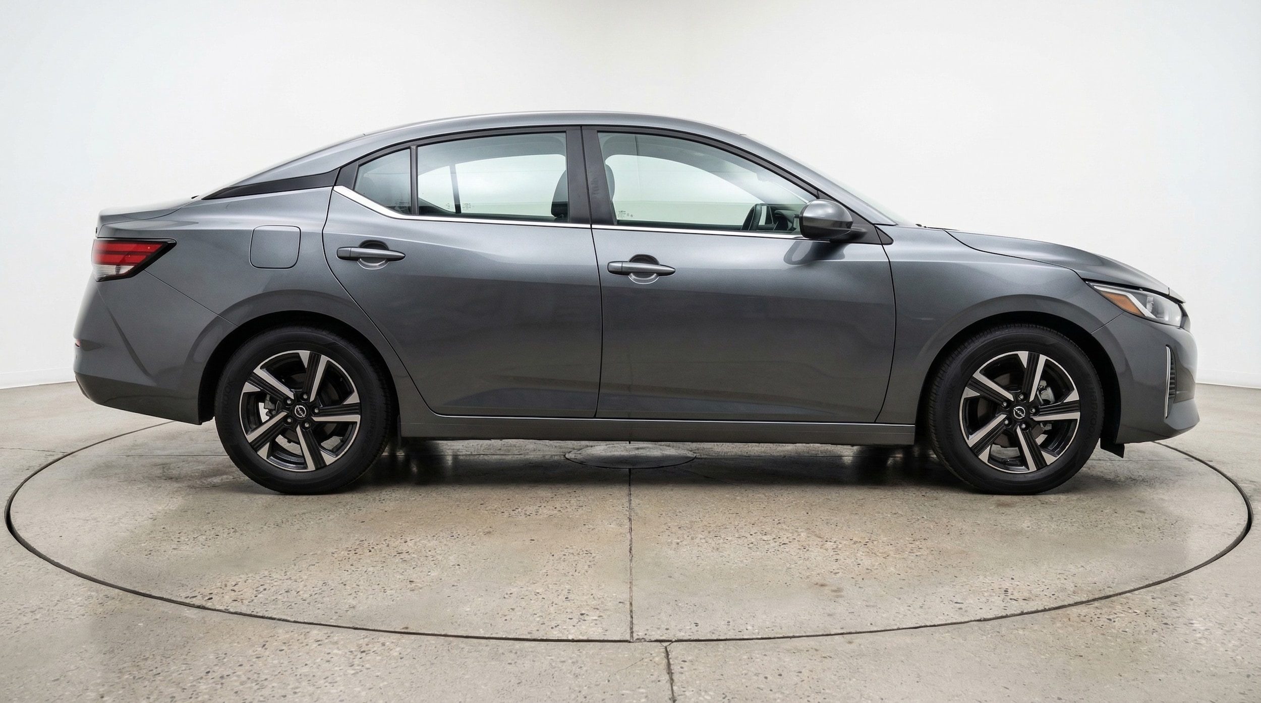 Thumbnail: 2025 Nissan Sentra - 8