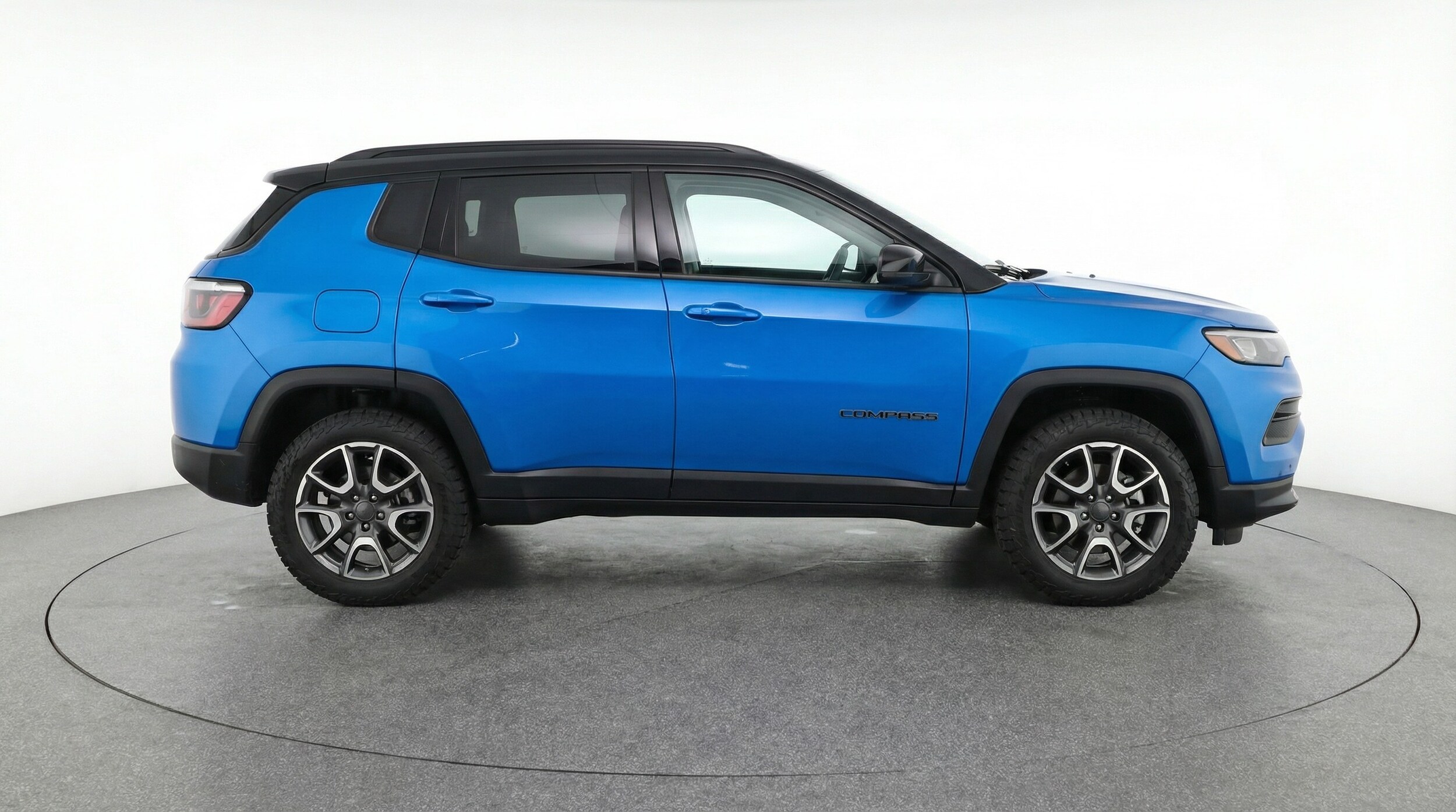 Thumbnail: 2025 Jeep Compass - 8