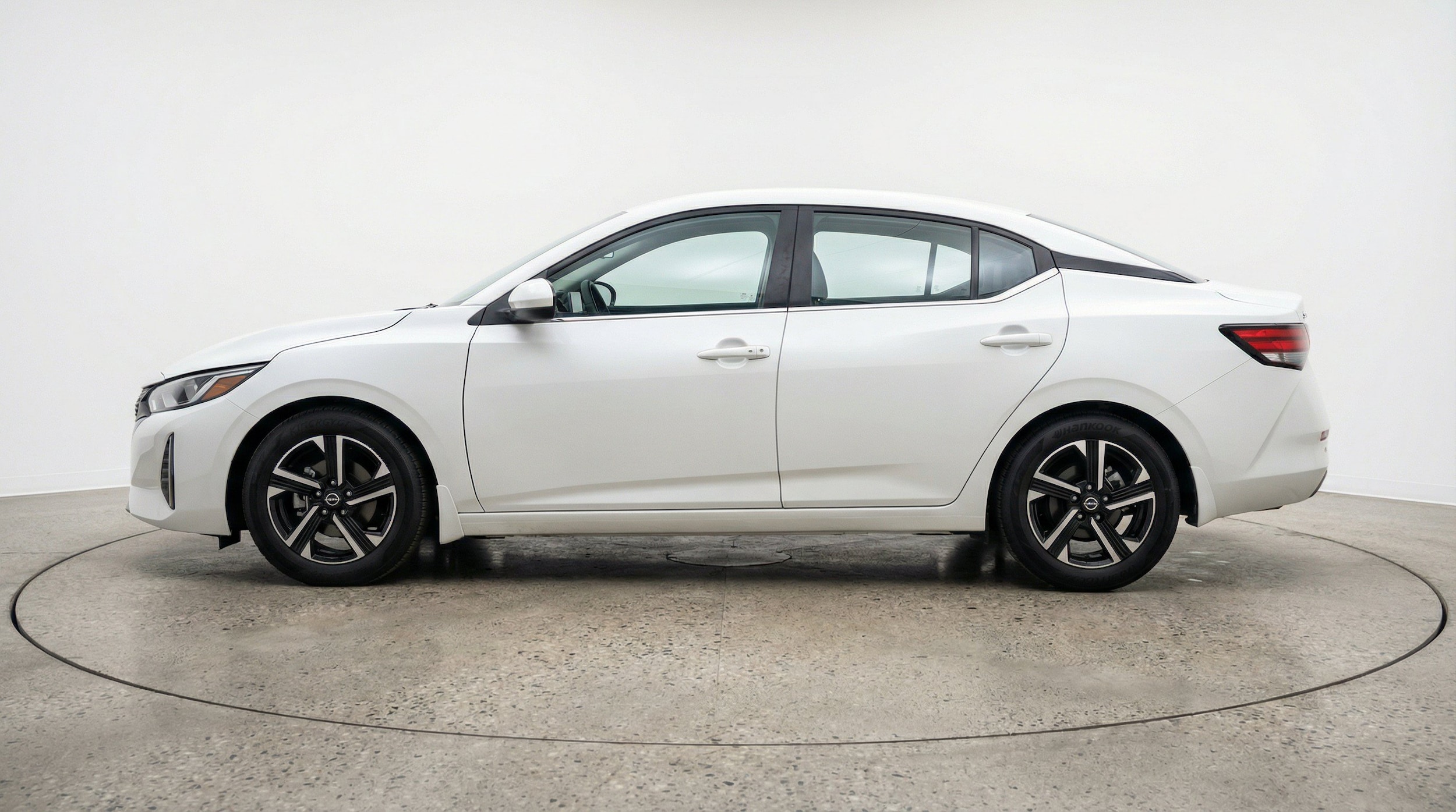 Thumbnail: 2025 Nissan Sentra - 5