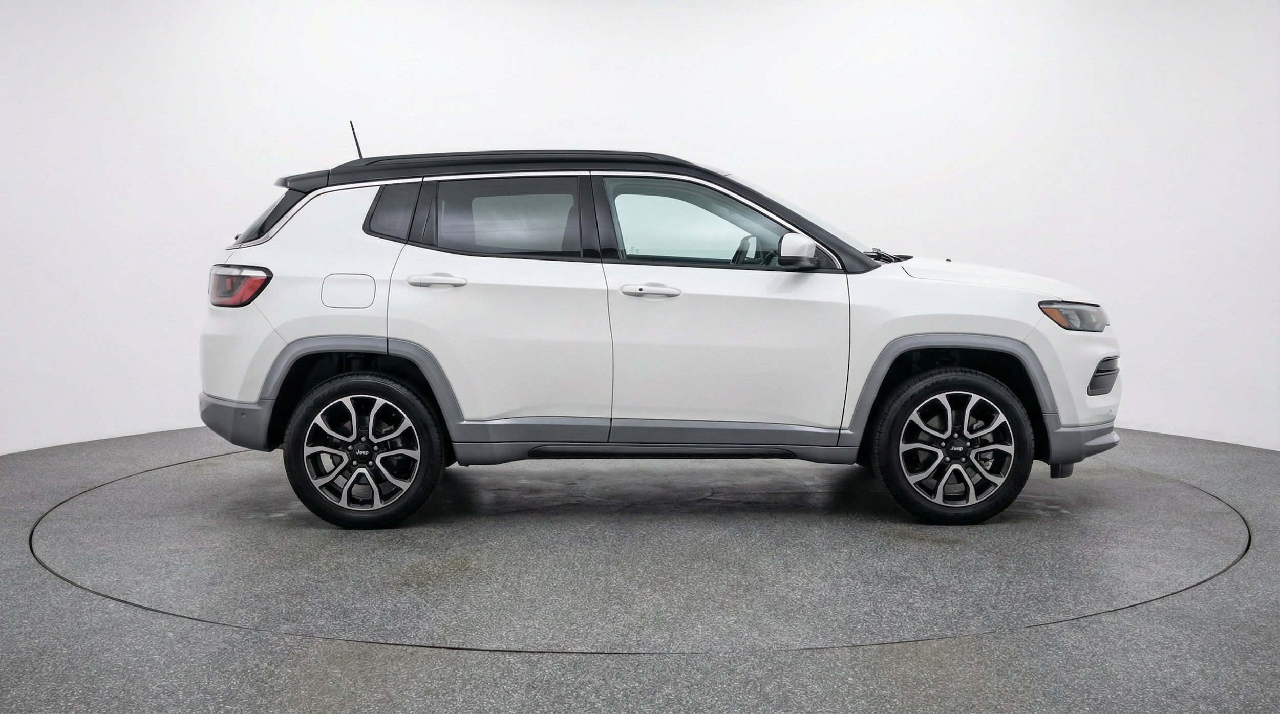 Thumbnail: 2025 Jeep Compass - 11