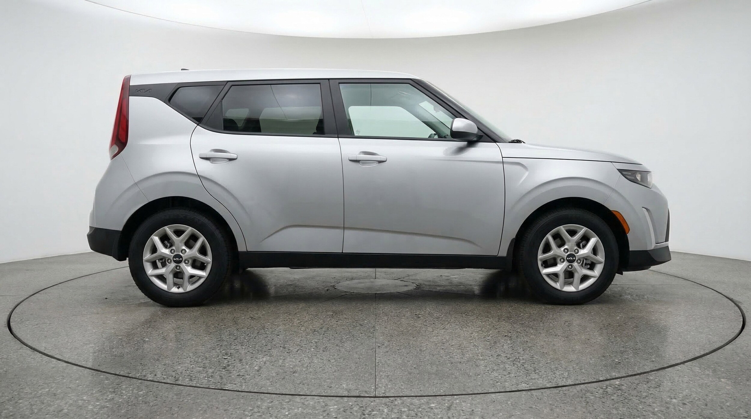 Thumbnail: 2025 Kia Soul - 11