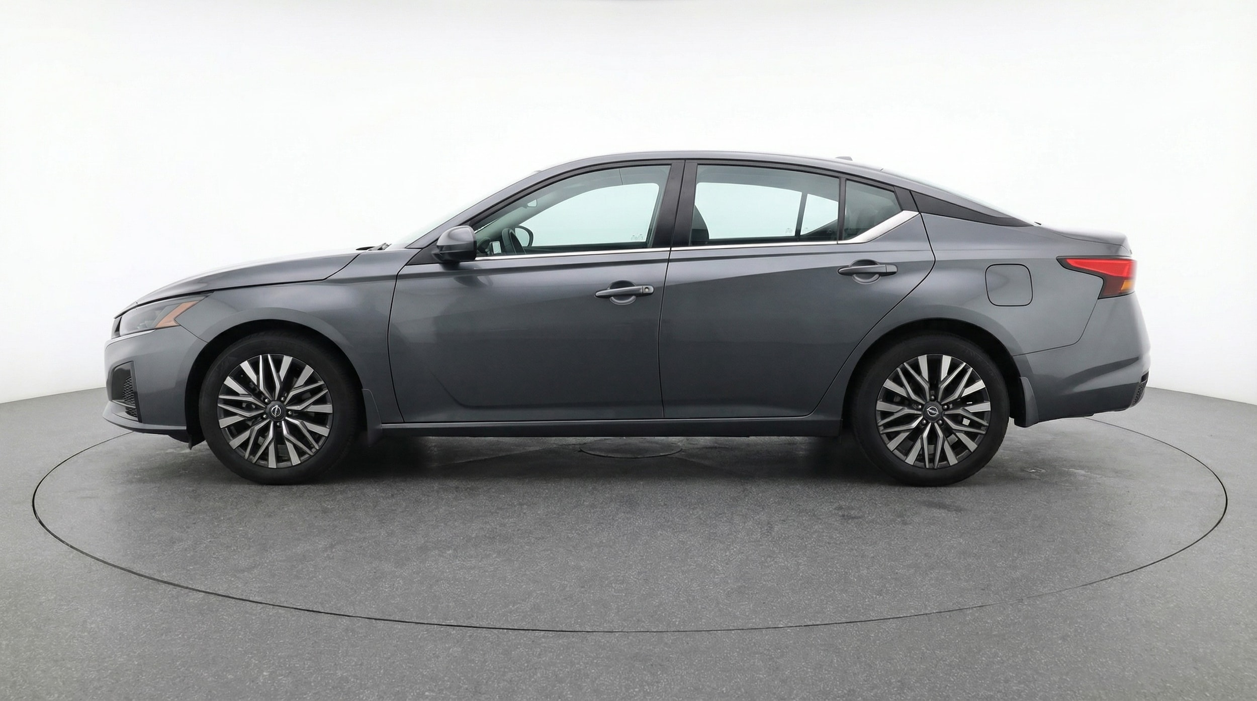 Thumbnail: 2025 Nissan Altima - 4