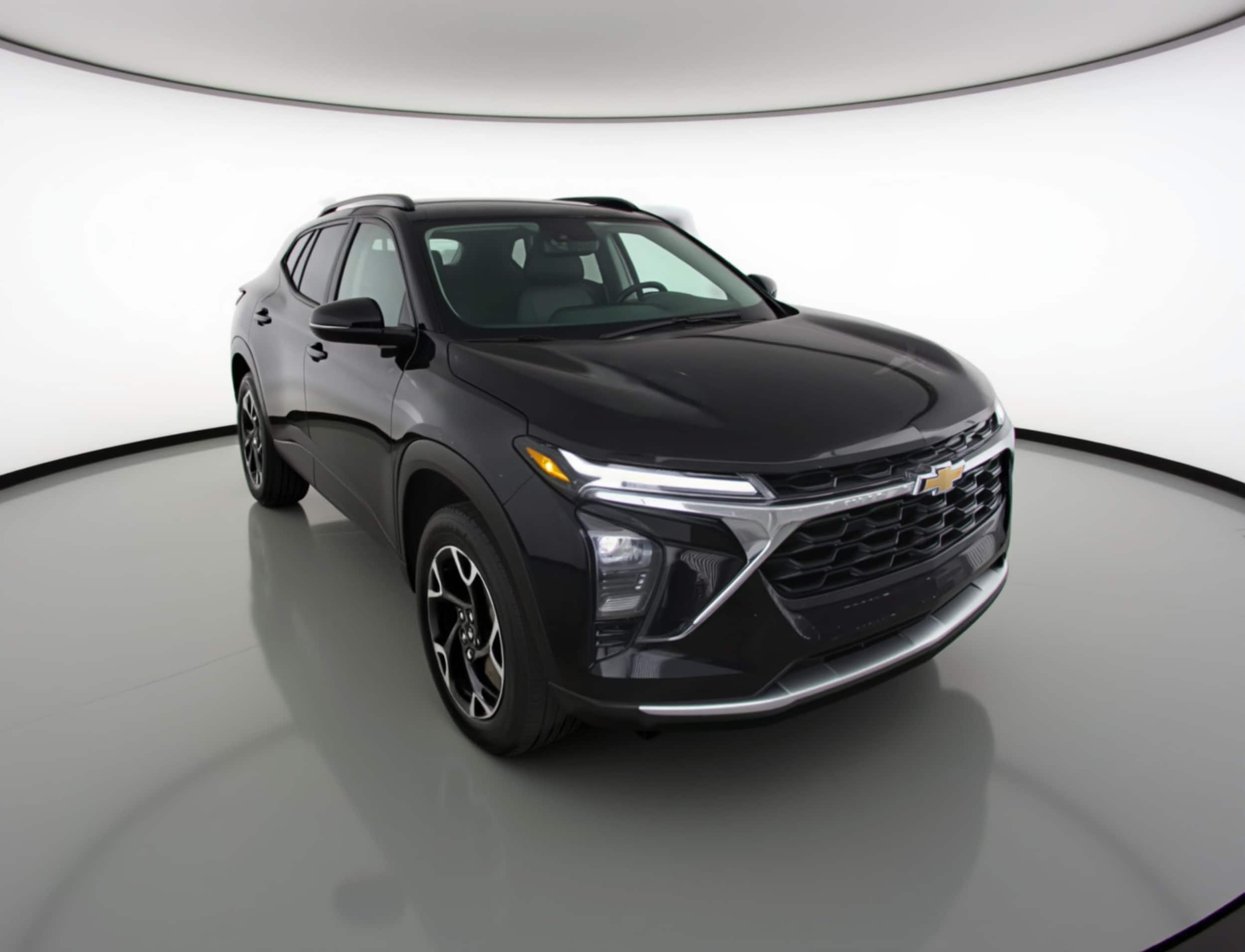 Thumbnail: 2025 Chevrolet Trax - 1