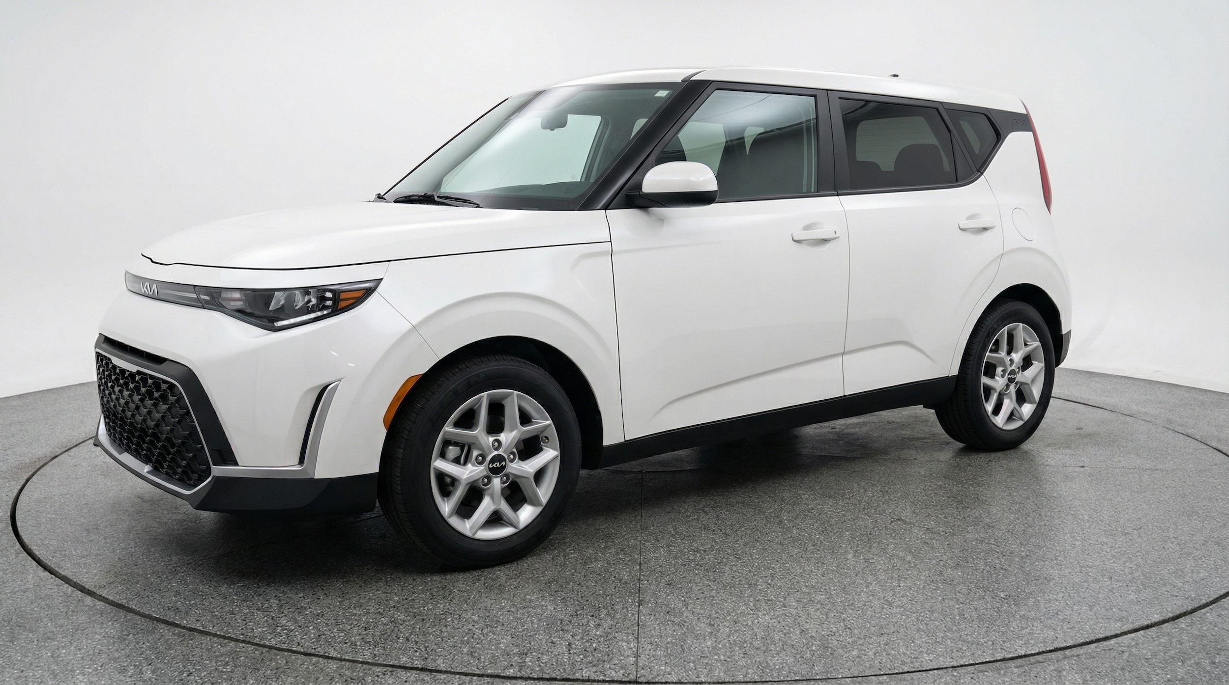 Thumbnail: 2025 Kia Soul - 3