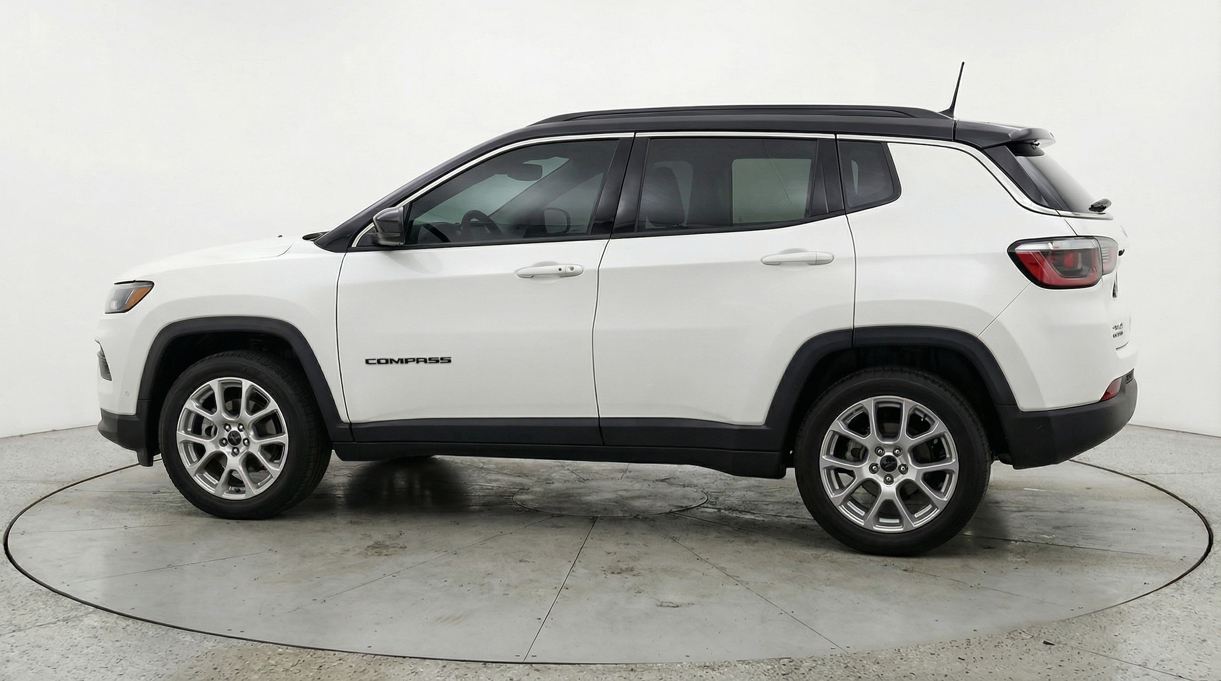 Thumbnail: 2025 Jeep Compass - 4