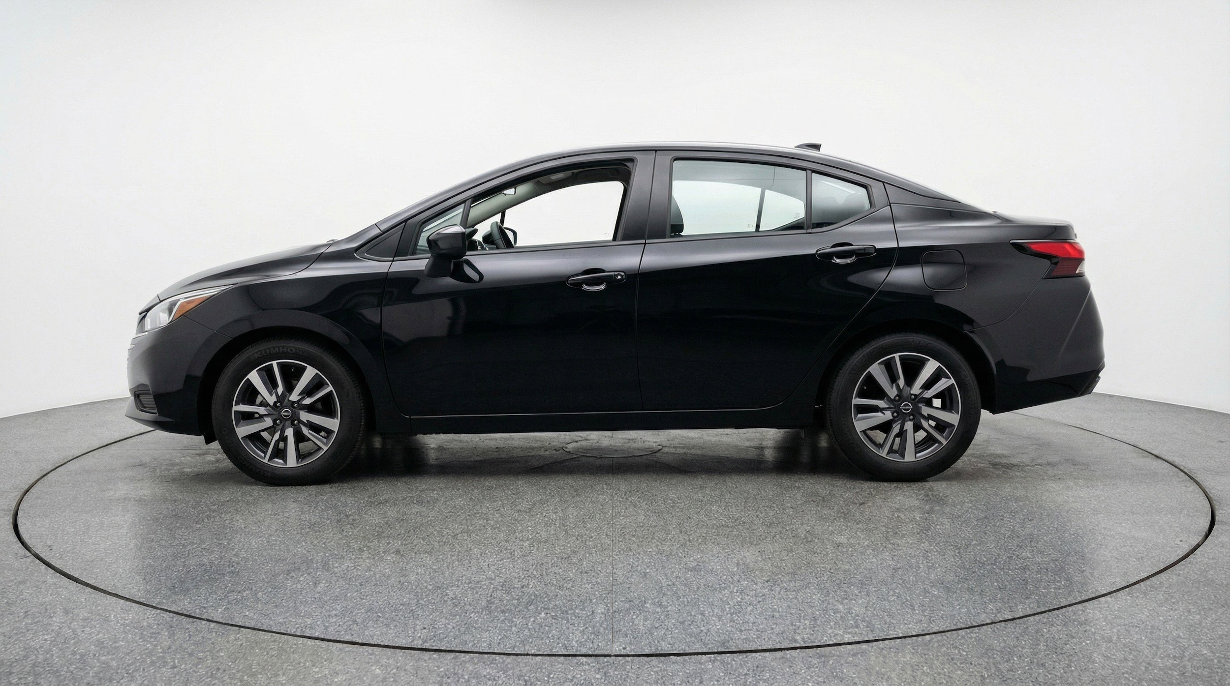 Thumbnail: 2025 Nissan Versa - 5