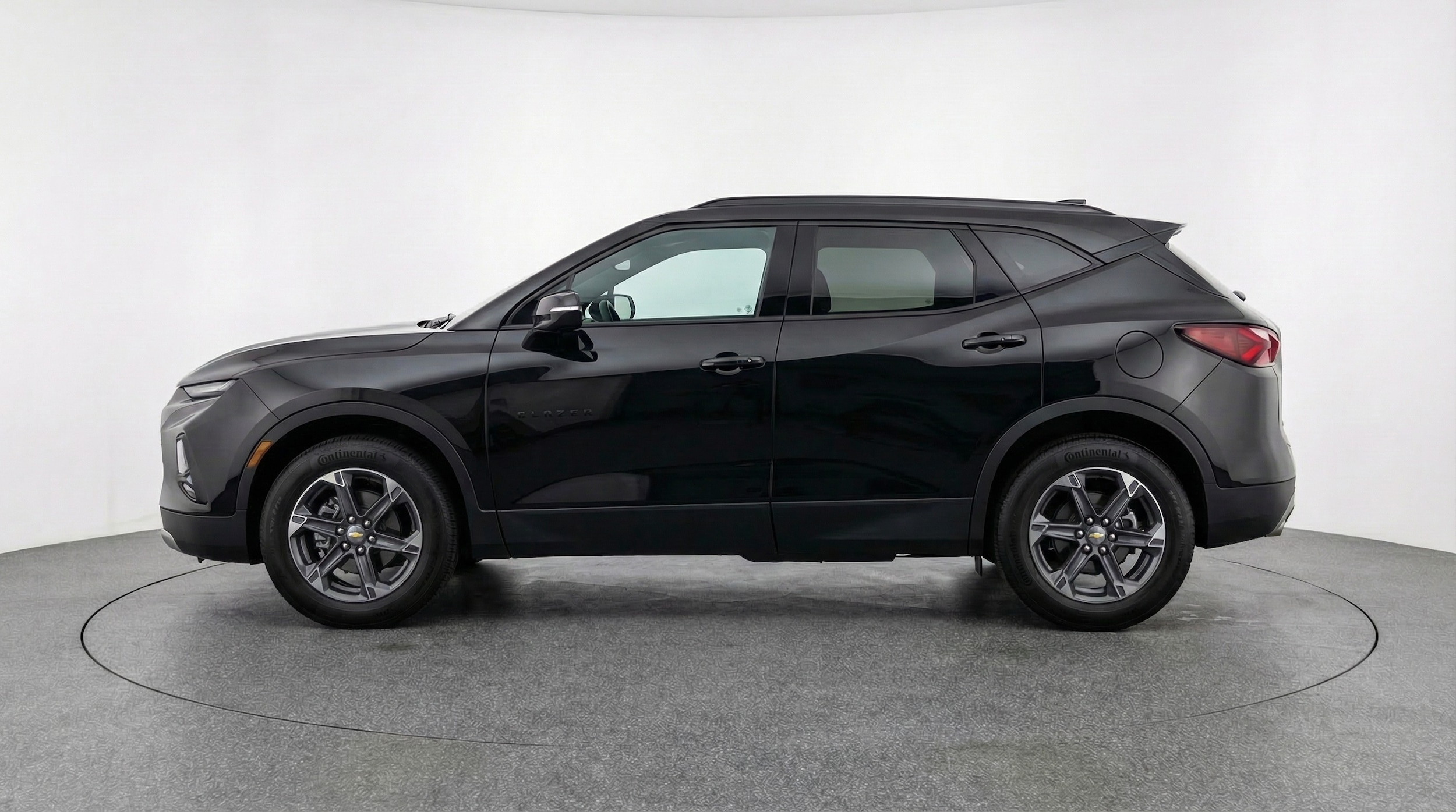 Thumbnail: 2025 Chevrolet Blazer - 4