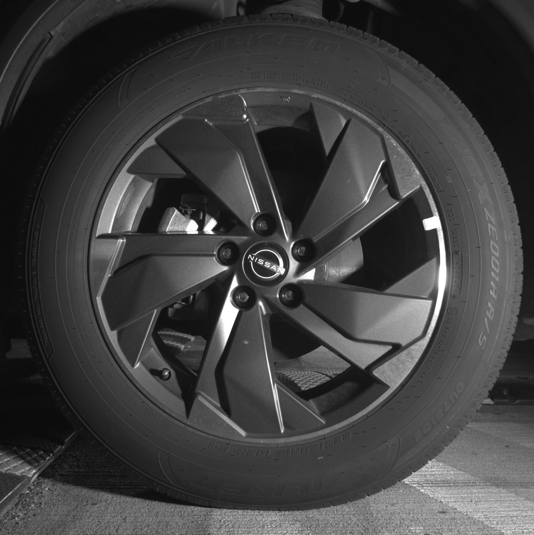 Thumbnail: 2025 Nissan Rogue - 9