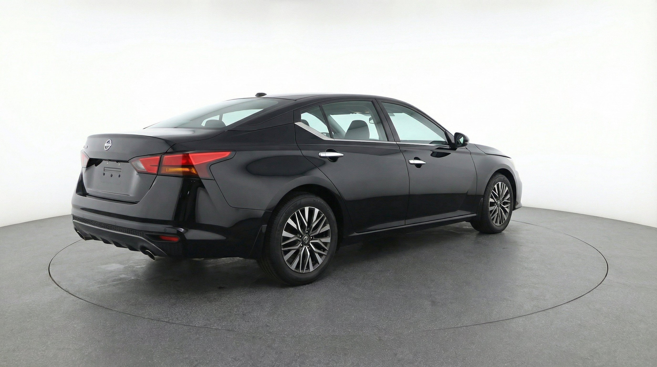 Thumbnail: 2026 Nissan Altima - 9