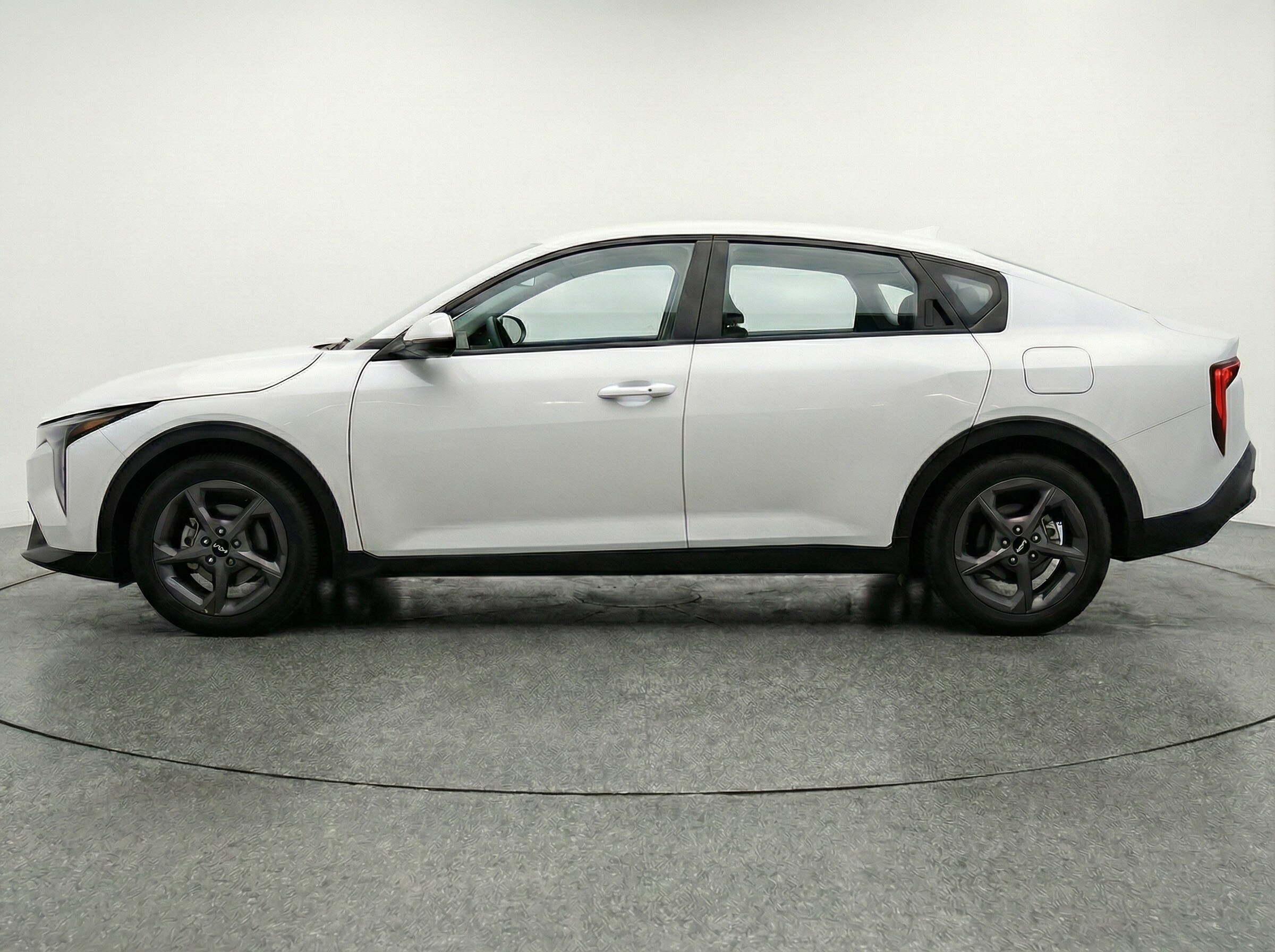 Thumbnail: 2025 Kia K4 - 4