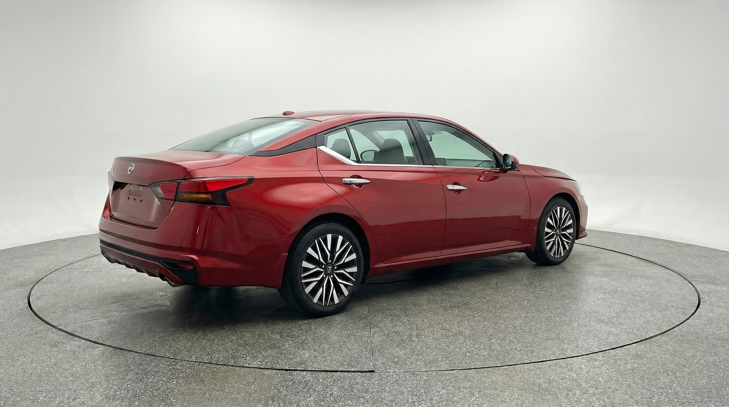 Thumbnail: 2025 Nissan Altima - 7